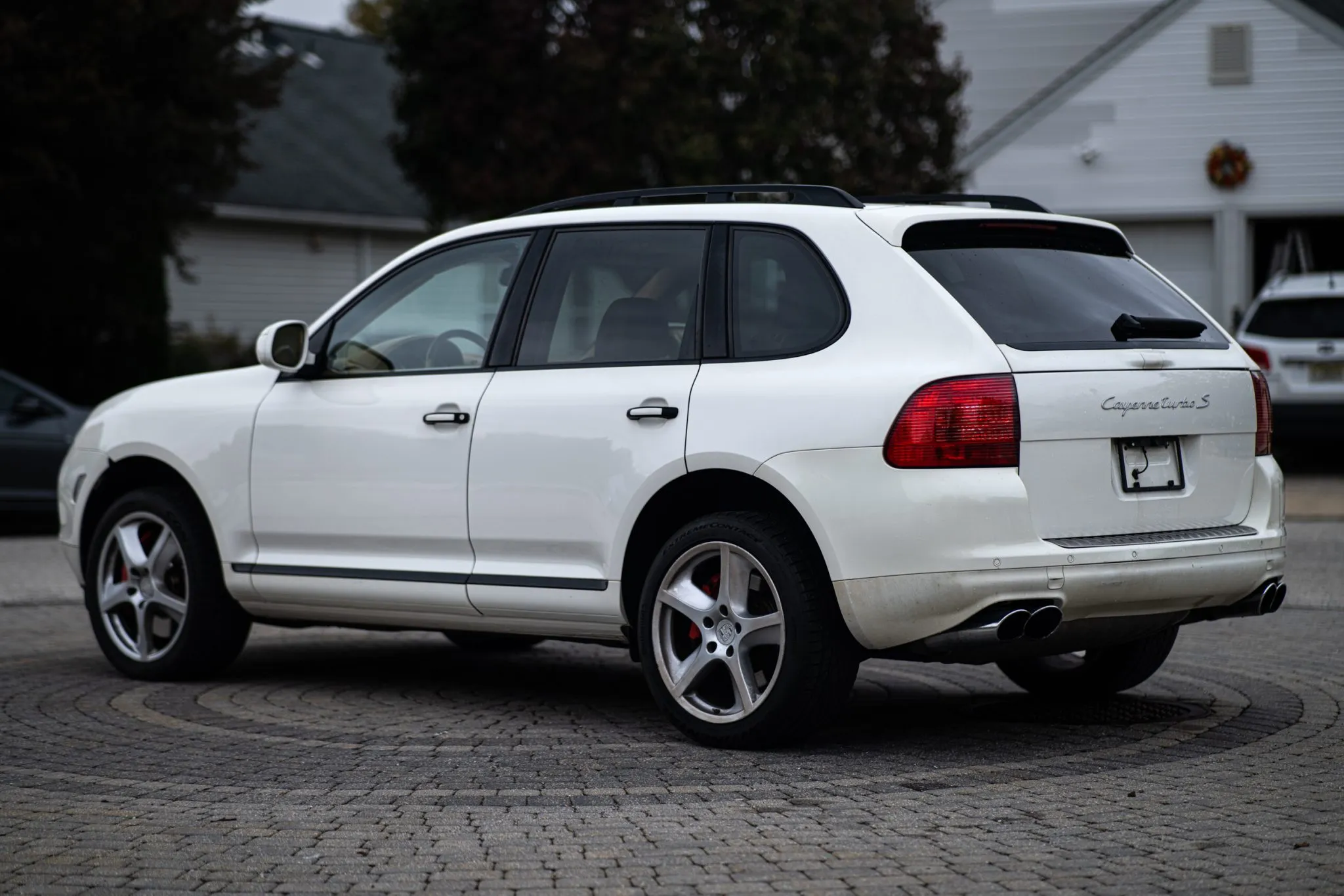 Load larger image of 2006 Porsche Cayenne Turbo S - Stuttcars Classified