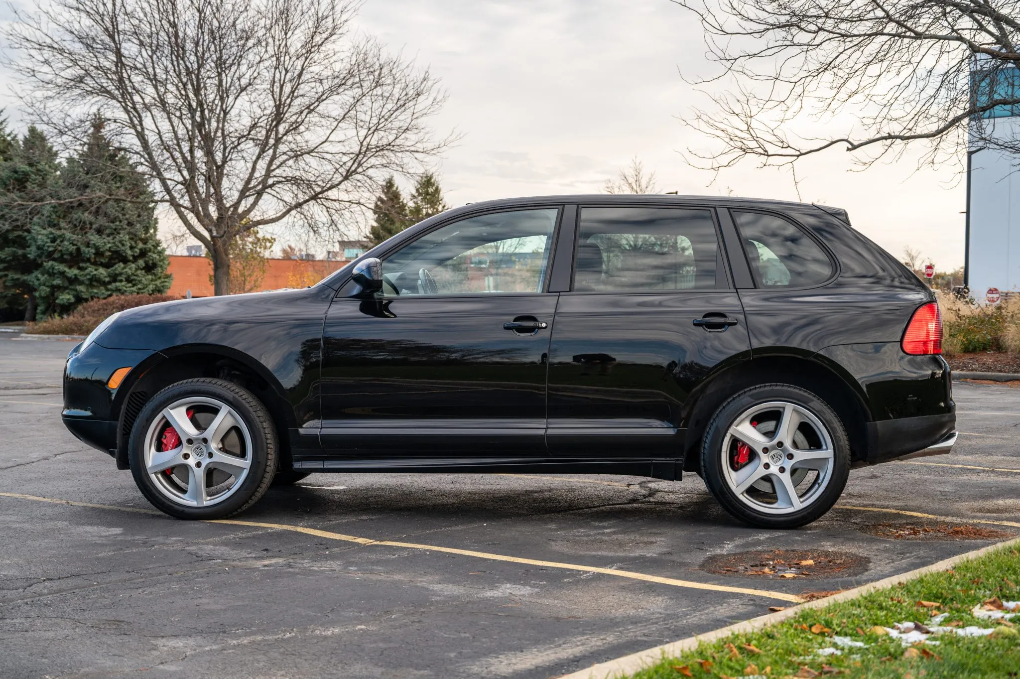 Load larger image of 2006 Porsche Cayenne Turbo S - Stuttcars Classified