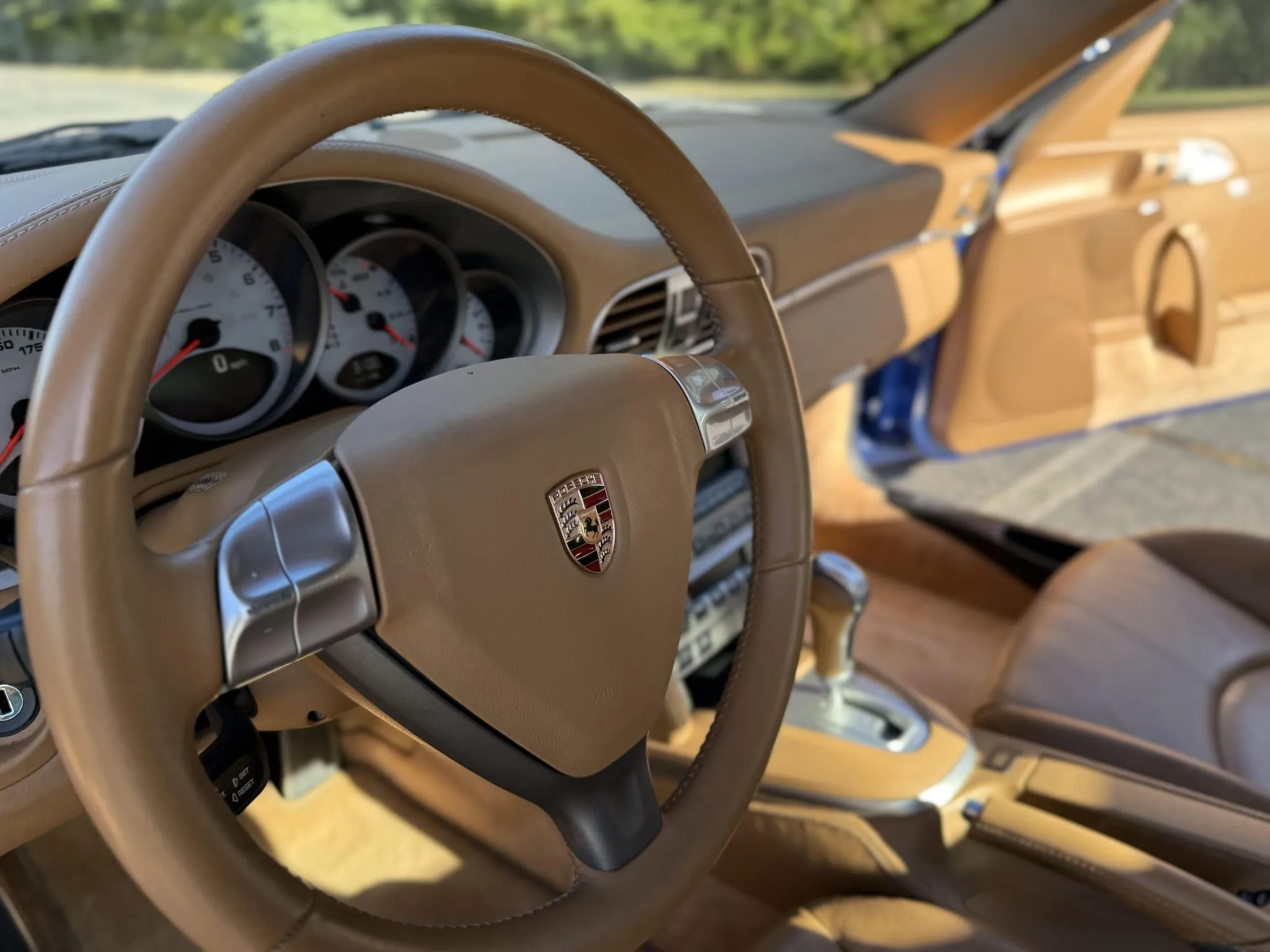 Load larger image of 2007 Porsche 911 Carrera 4S Cabriolet - Stuttcars Classified