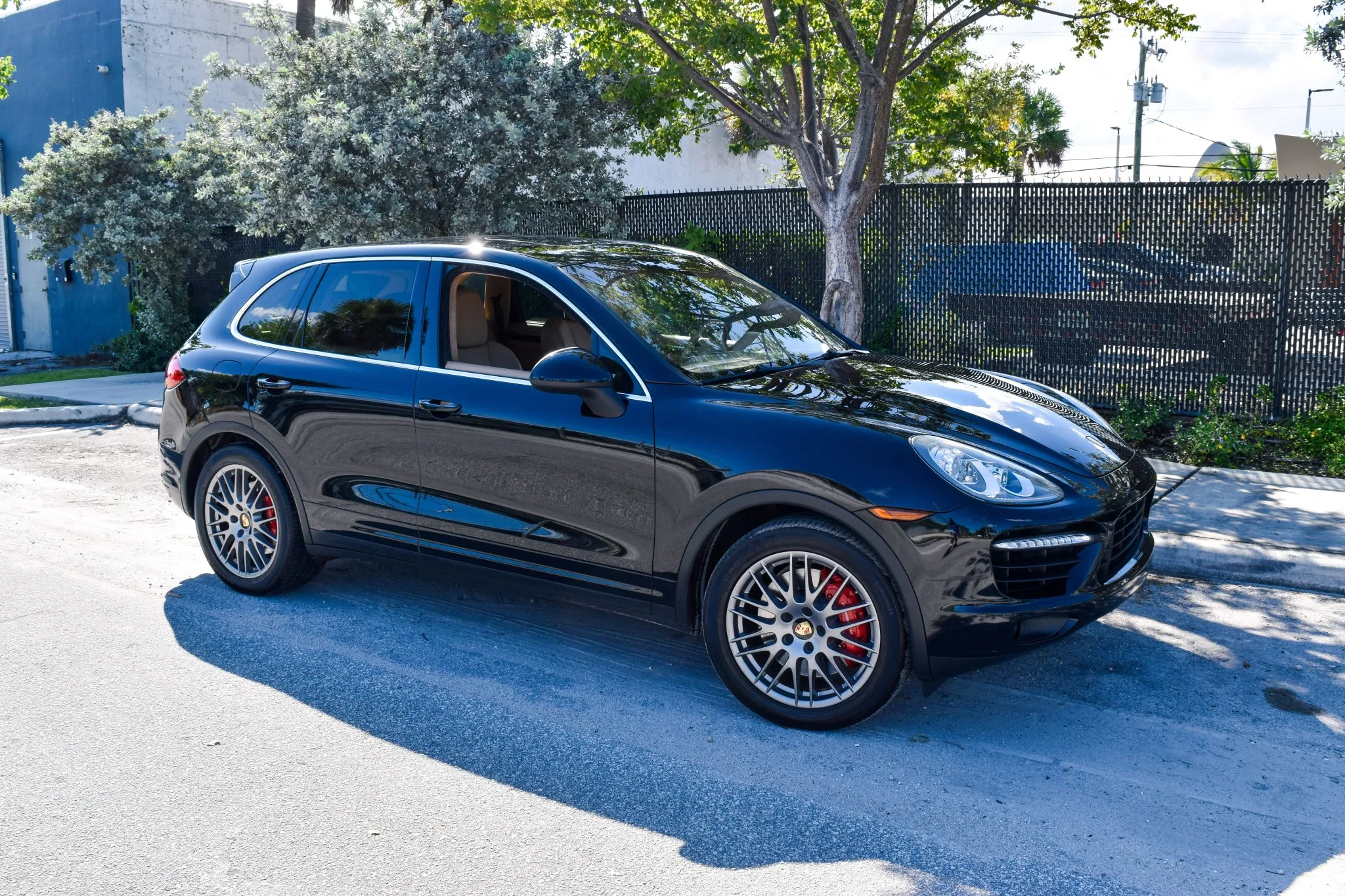 Load larger image of 2011 Porsche Cayenne Turbo - Stuttcars Classified