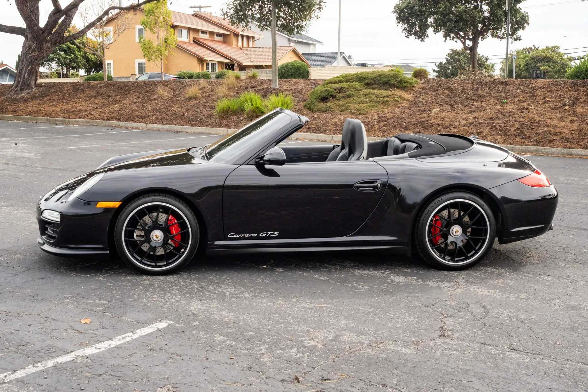 Load larger image of 2012 Porsche 911 Carrera GTS Cabriolet - Stuttcars Classified