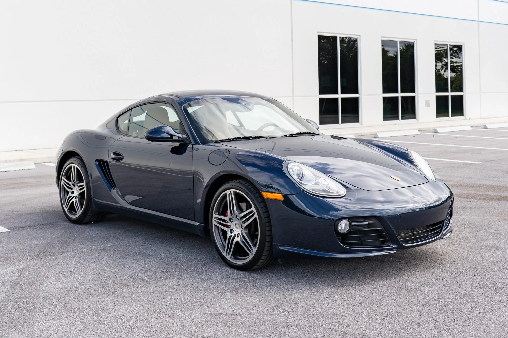 Load larger image of 2012 Porsche Cayman S - Stuttcars Classified