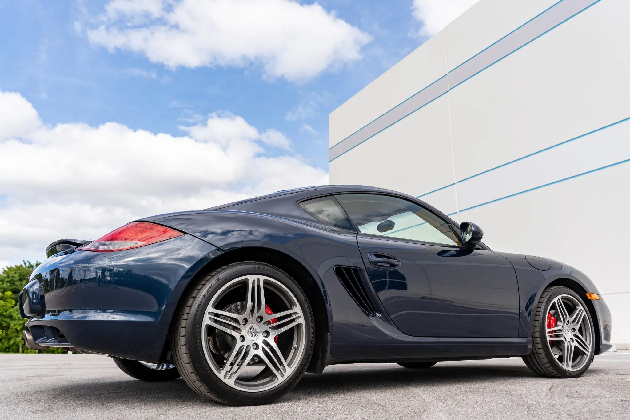 Load larger image of 2012 Porsche Cayman S - Stuttcars Classified
