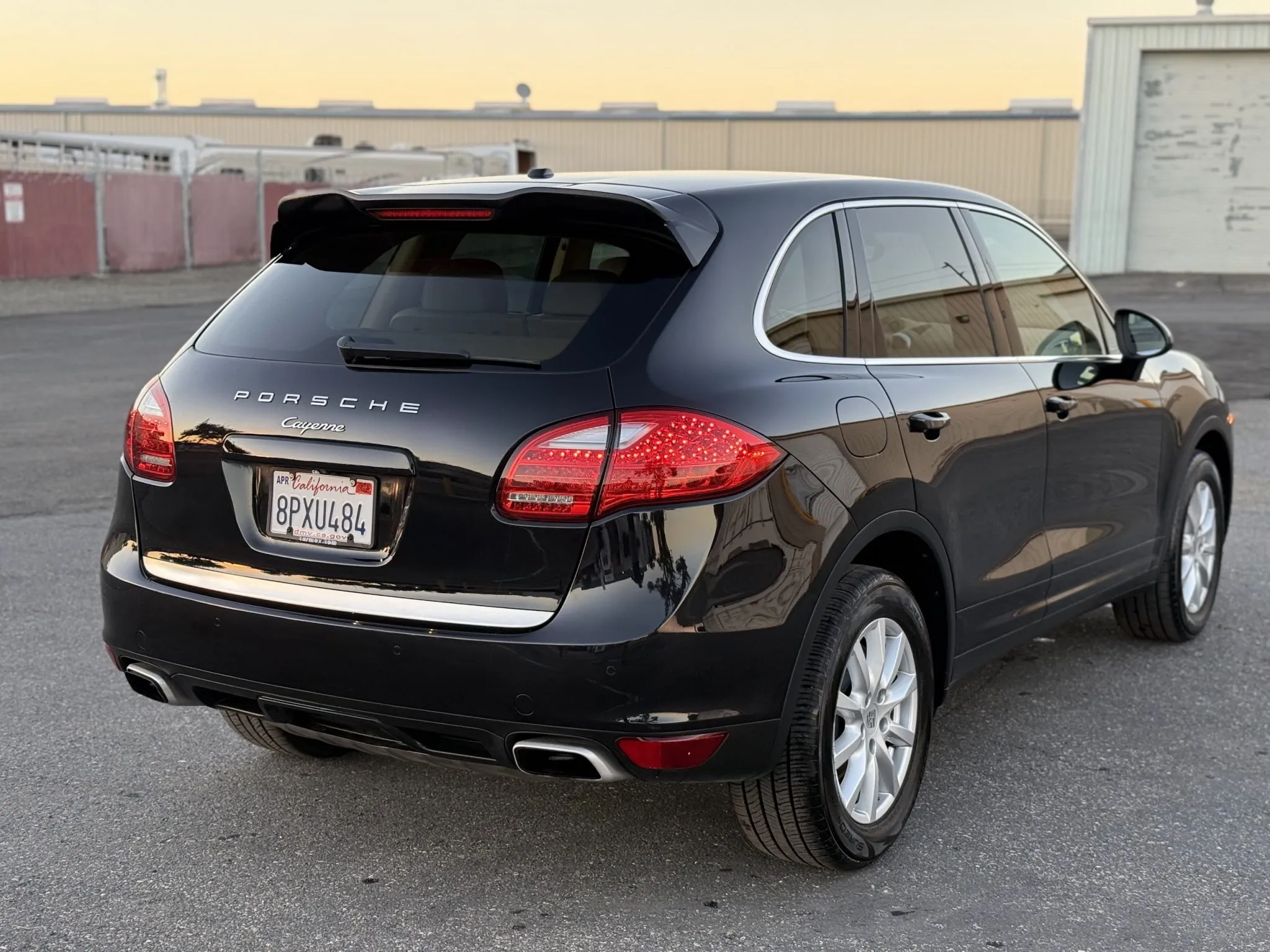 Load larger image of 2013 Porsche Cayenne - Stuttcars Classified