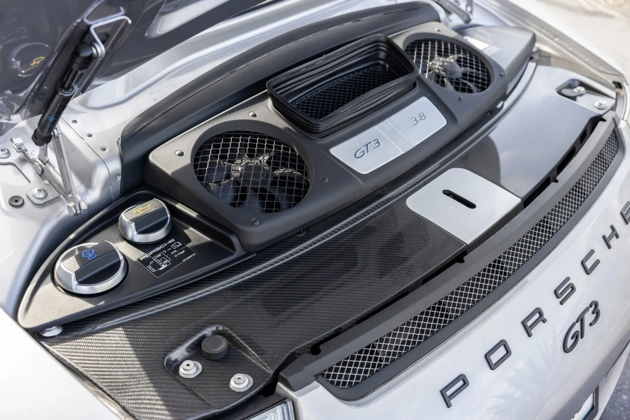 Load larger image of 2015 Porsche 911 GT3 - Stuttcars Classified