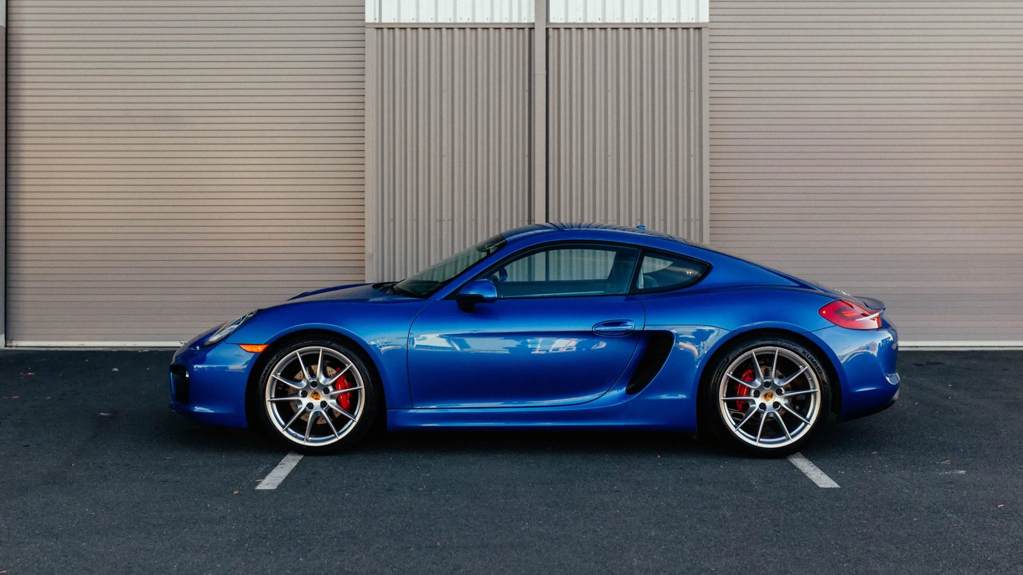 Load larger image of 2015 Porsche Cayman S - Stuttcars Classified