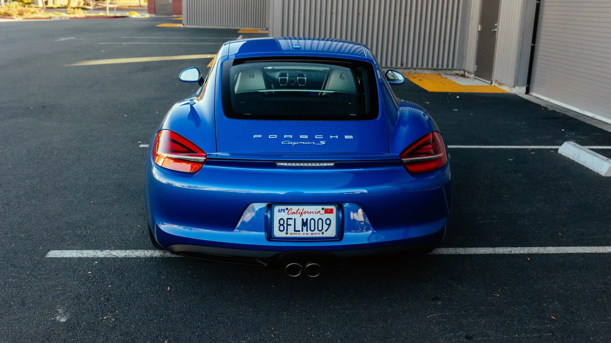 Load larger image of 2015 Porsche Cayman S - Stuttcars Classified