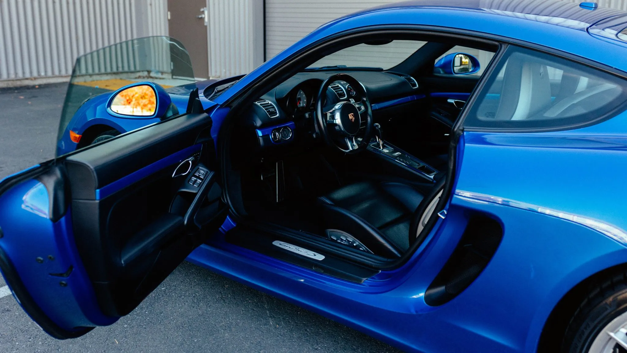 Load larger image of 2015 Porsche Cayman S - Stuttcars Classified