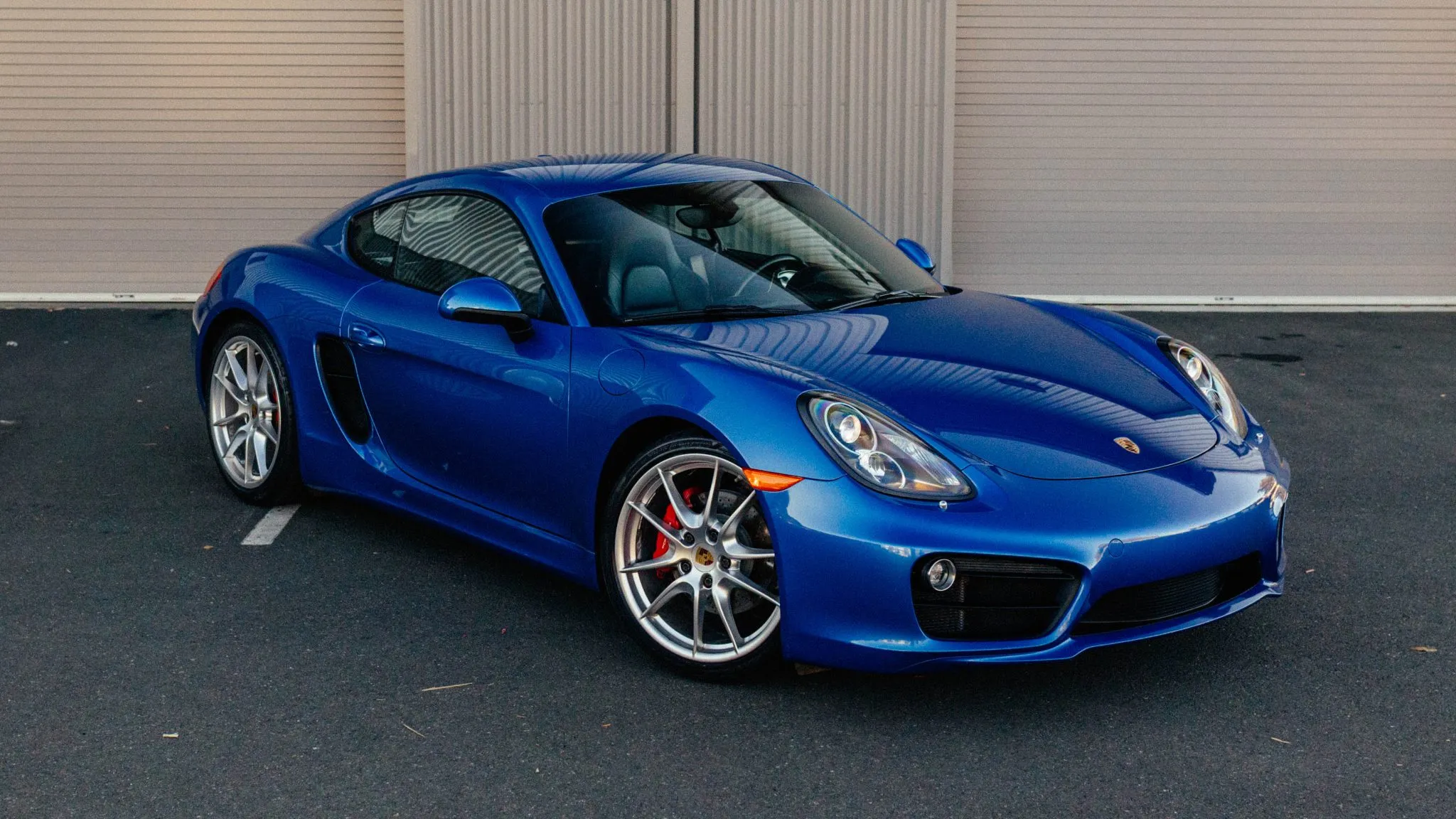 Load larger image of 2015 Porsche Cayman S - Stuttcars Classified