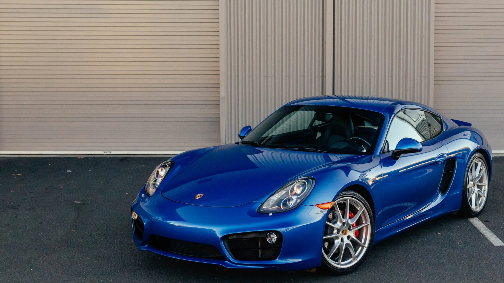 Load larger image of 2015 Porsche Cayman S - Stuttcars Classified