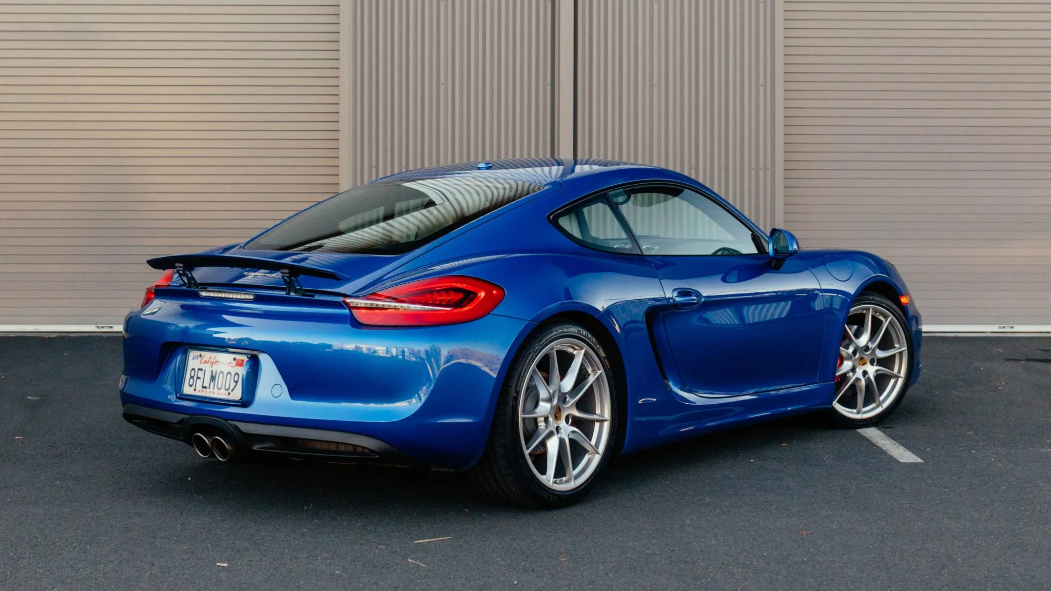 Load larger image of 2015 Porsche Cayman S - Stuttcars Classified