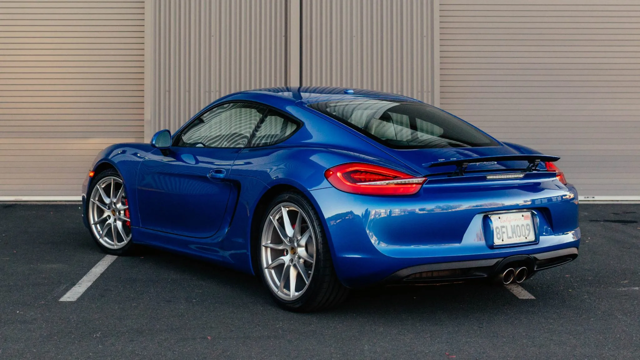 Load larger image of 2015 Porsche Cayman S - Stuttcars Classified