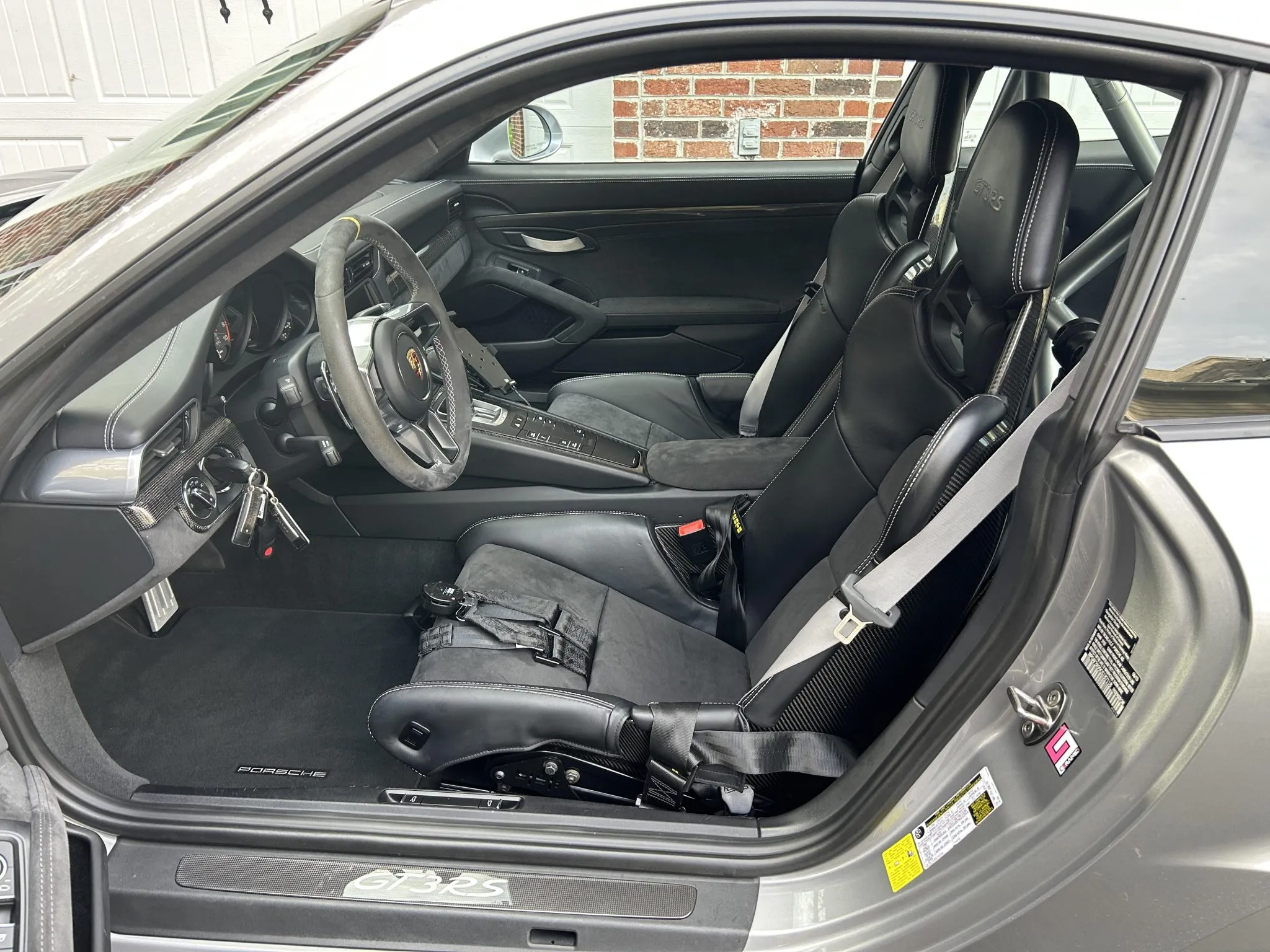 Load larger image of 2016 Porsche 911 GT3 RS - Stuttcars Classified