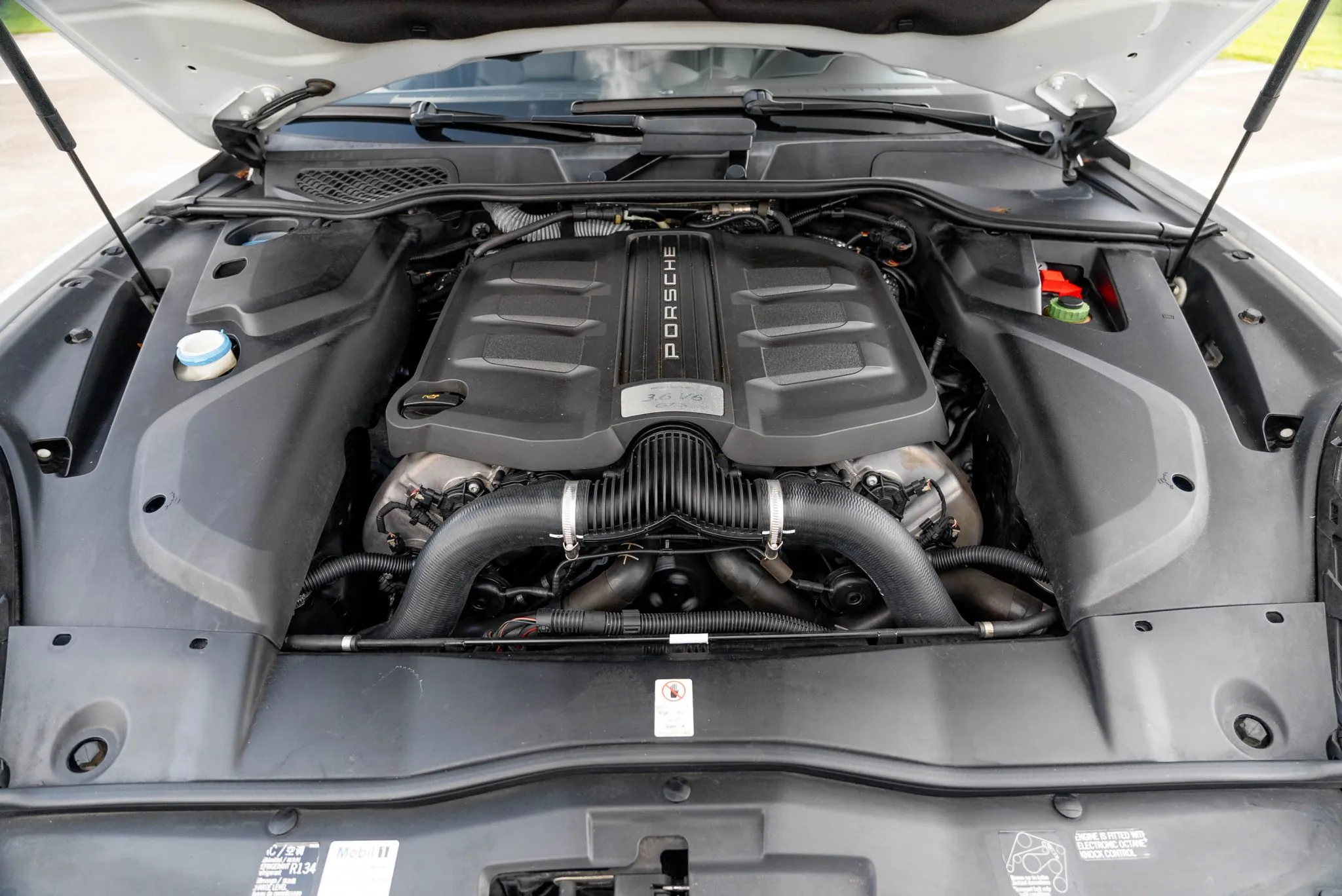 Load larger image of 2016 Porsche Cayenne GTS - Stuttcars Classified