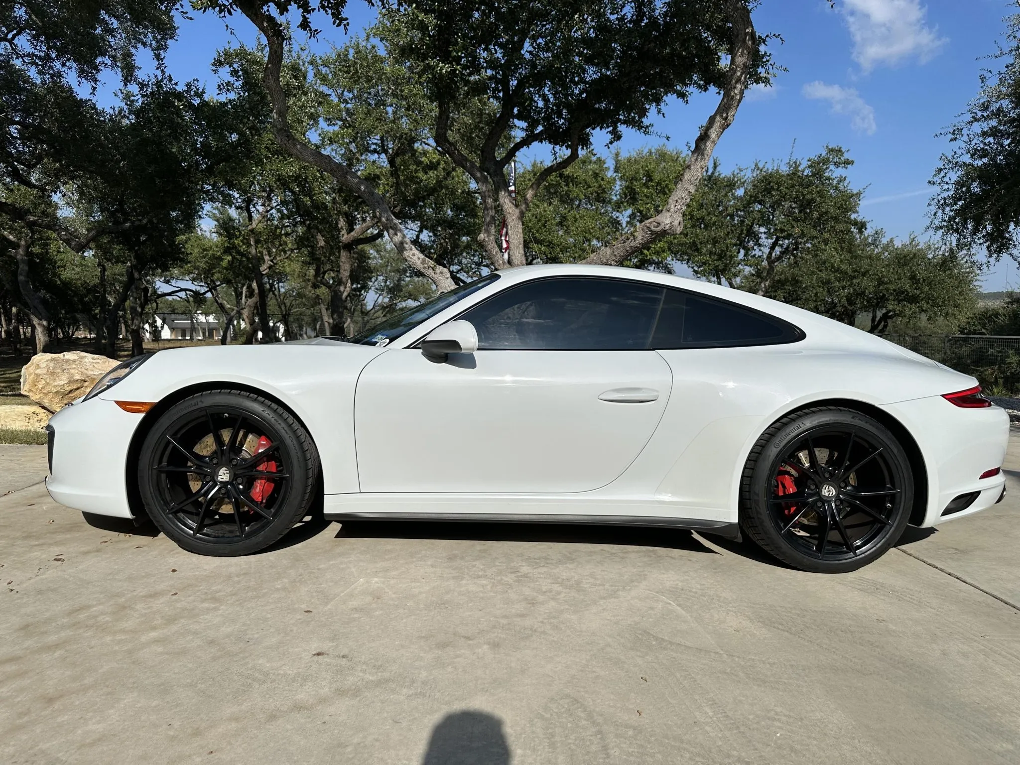 Load larger image of 2017 Porsche 911 Carrera 4S Coupe - Stuttcars Classified