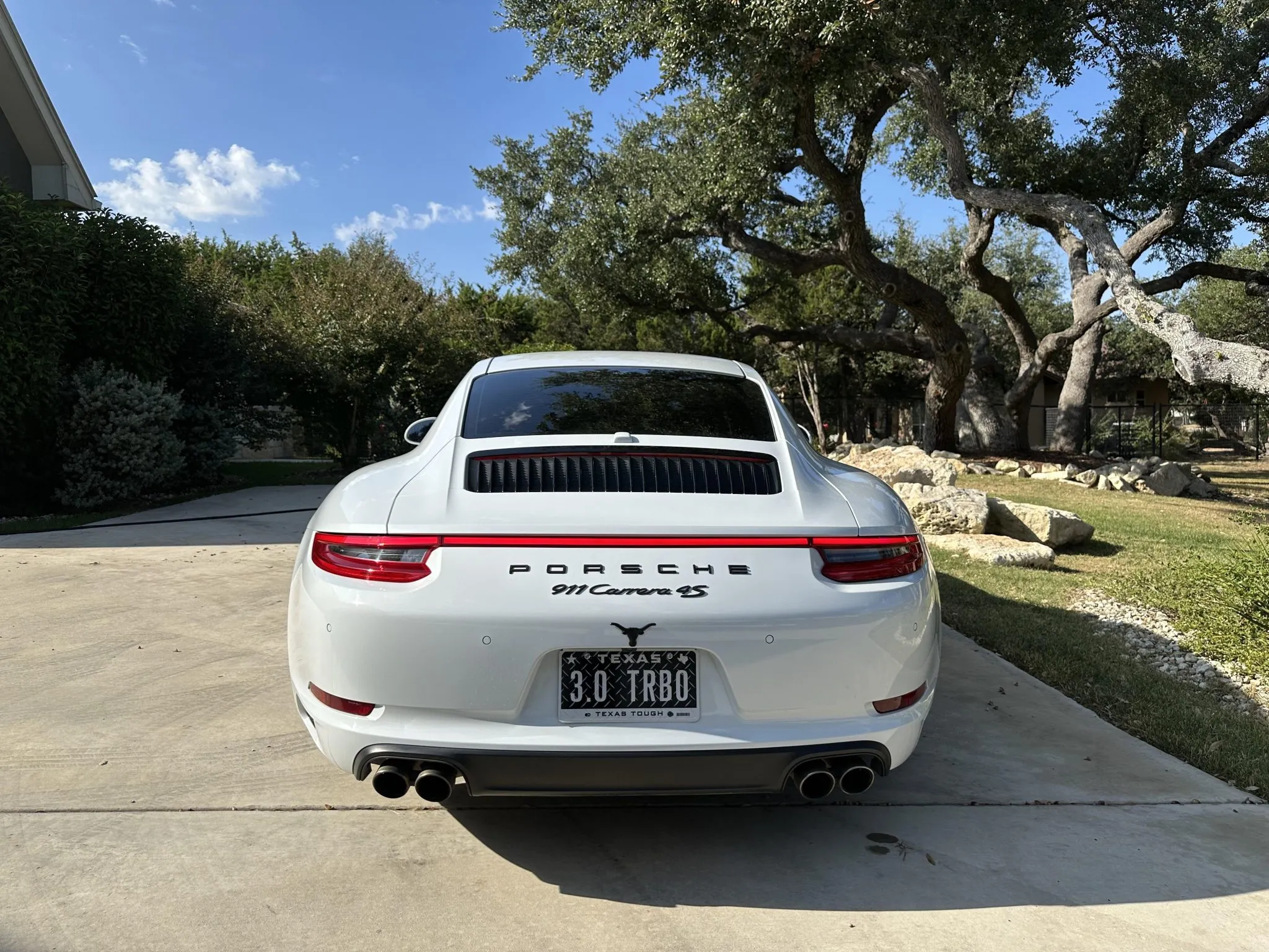 Load larger image of 2017 Porsche 911 Carrera 4S Coupe - Stuttcars Classified