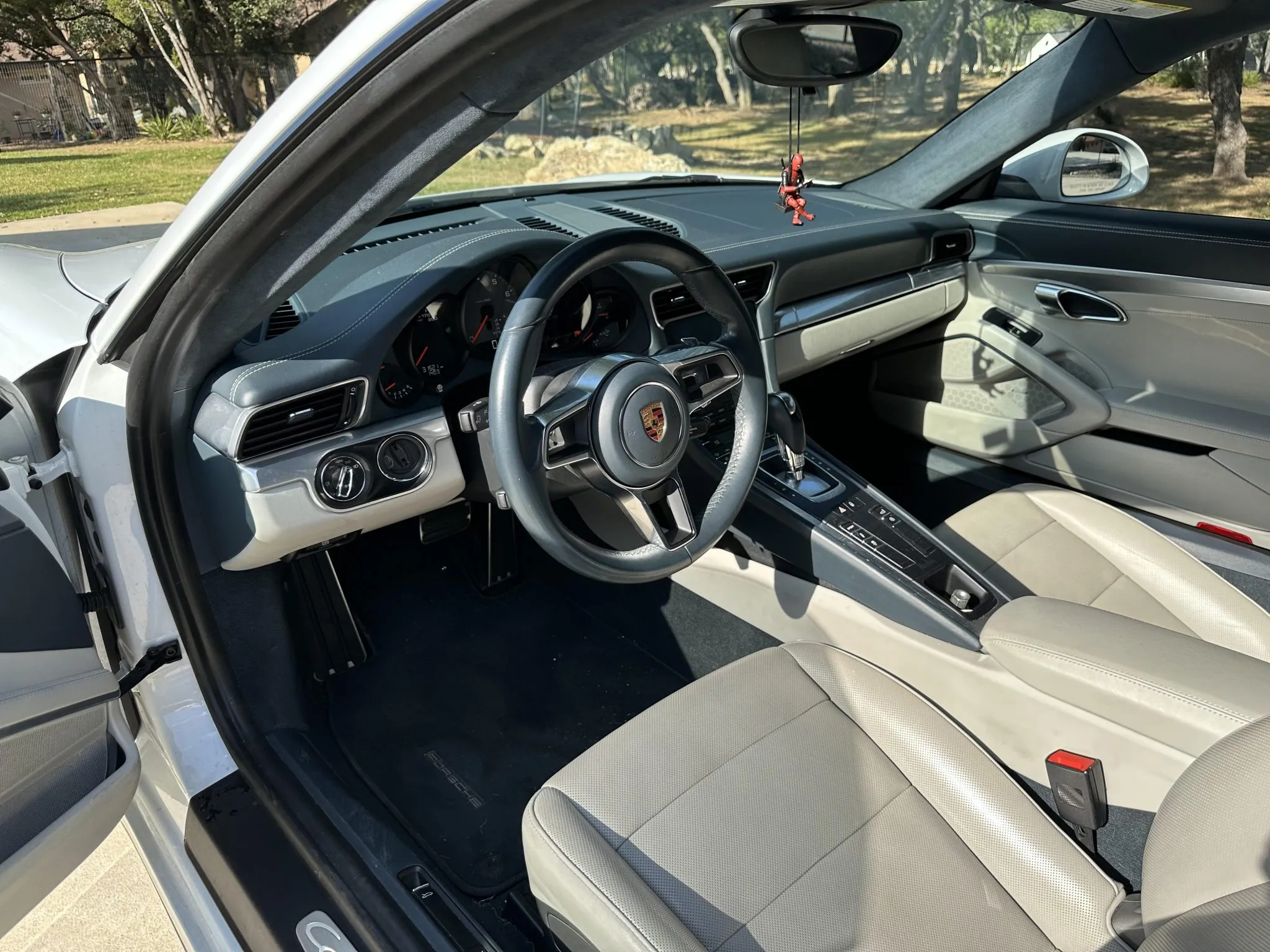 Load larger image of 2017 Porsche 911 Carrera 4S Coupe - Stuttcars Classified