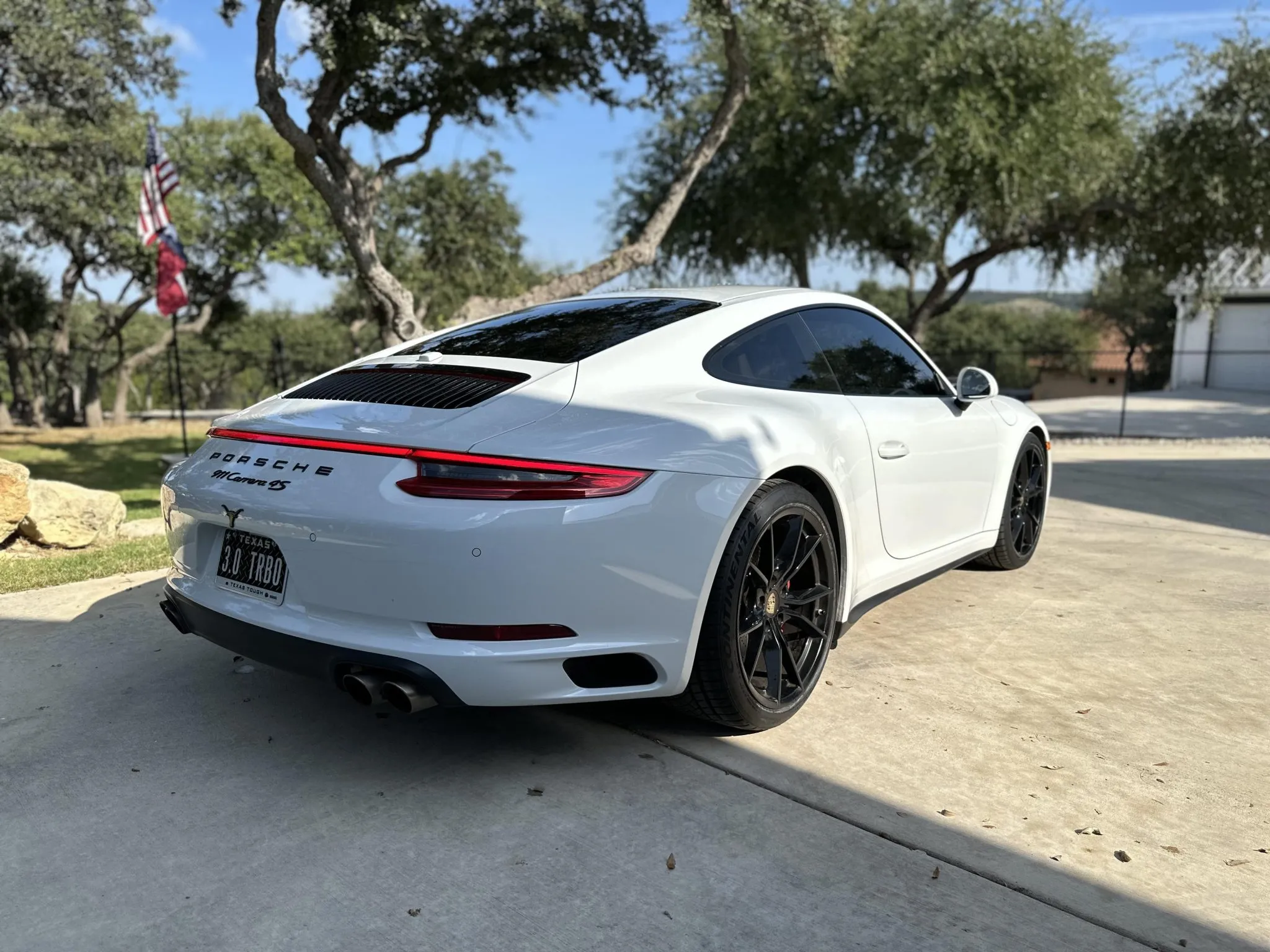 Load larger image of 2017 Porsche 911 Carrera 4S Coupe - Stuttcars Classified