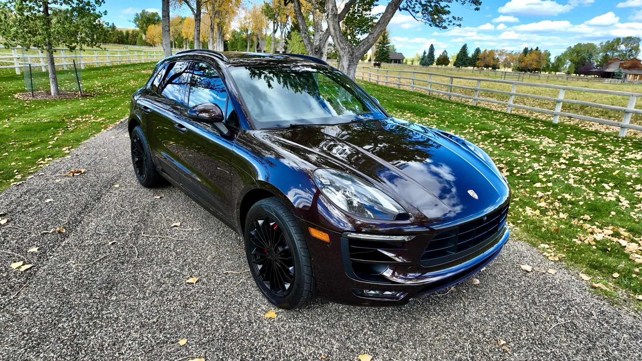 Load larger image of 2017 Porsche Macan GTS - Stuttcars Classified