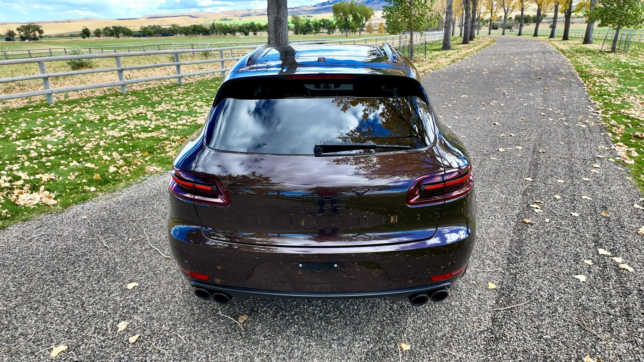 Load larger image of 2017 Porsche Macan GTS - Stuttcars Classified