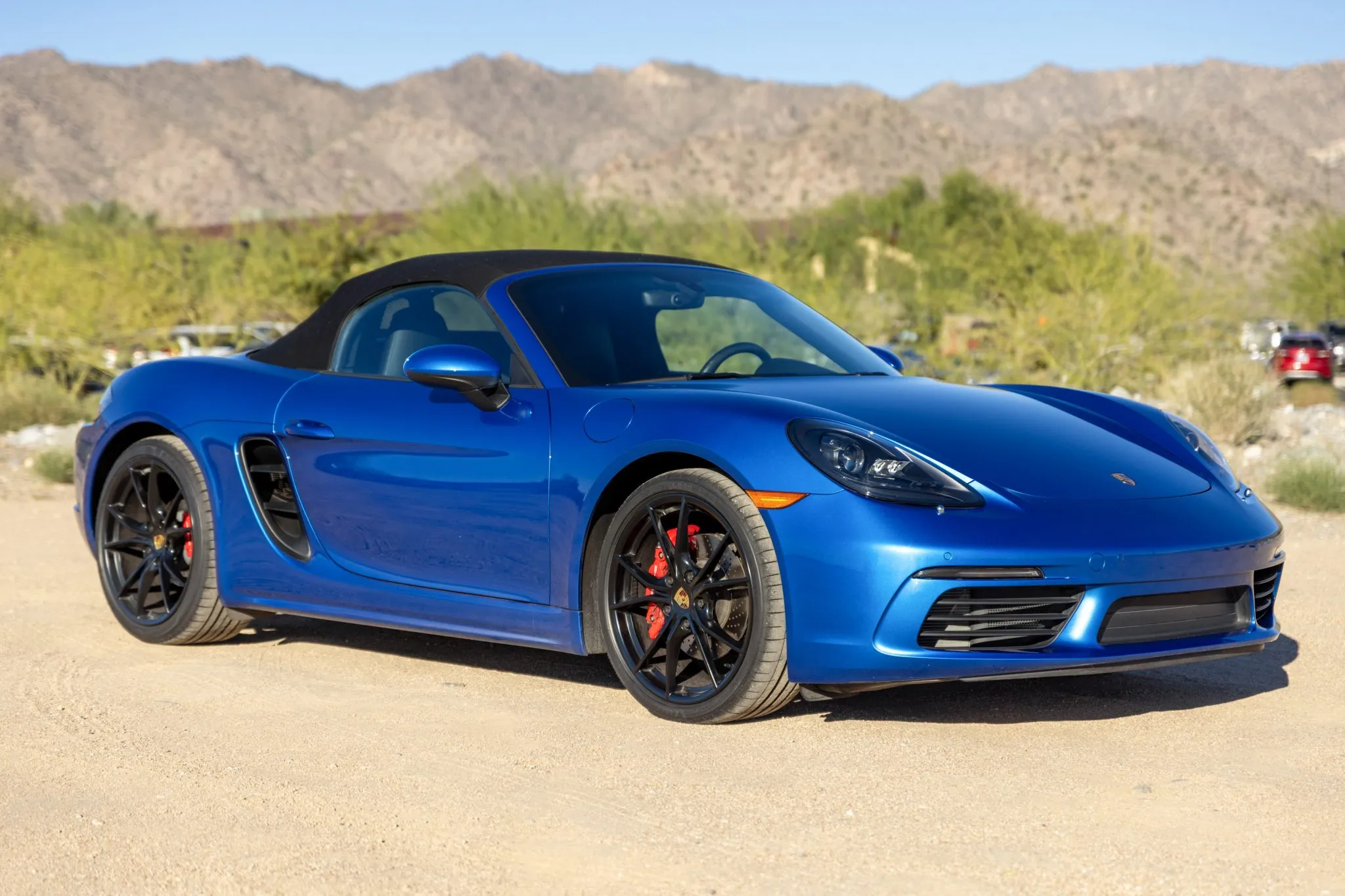 Load larger image of 2018 Porsche 718 Boxster S - Stuttcars Classified