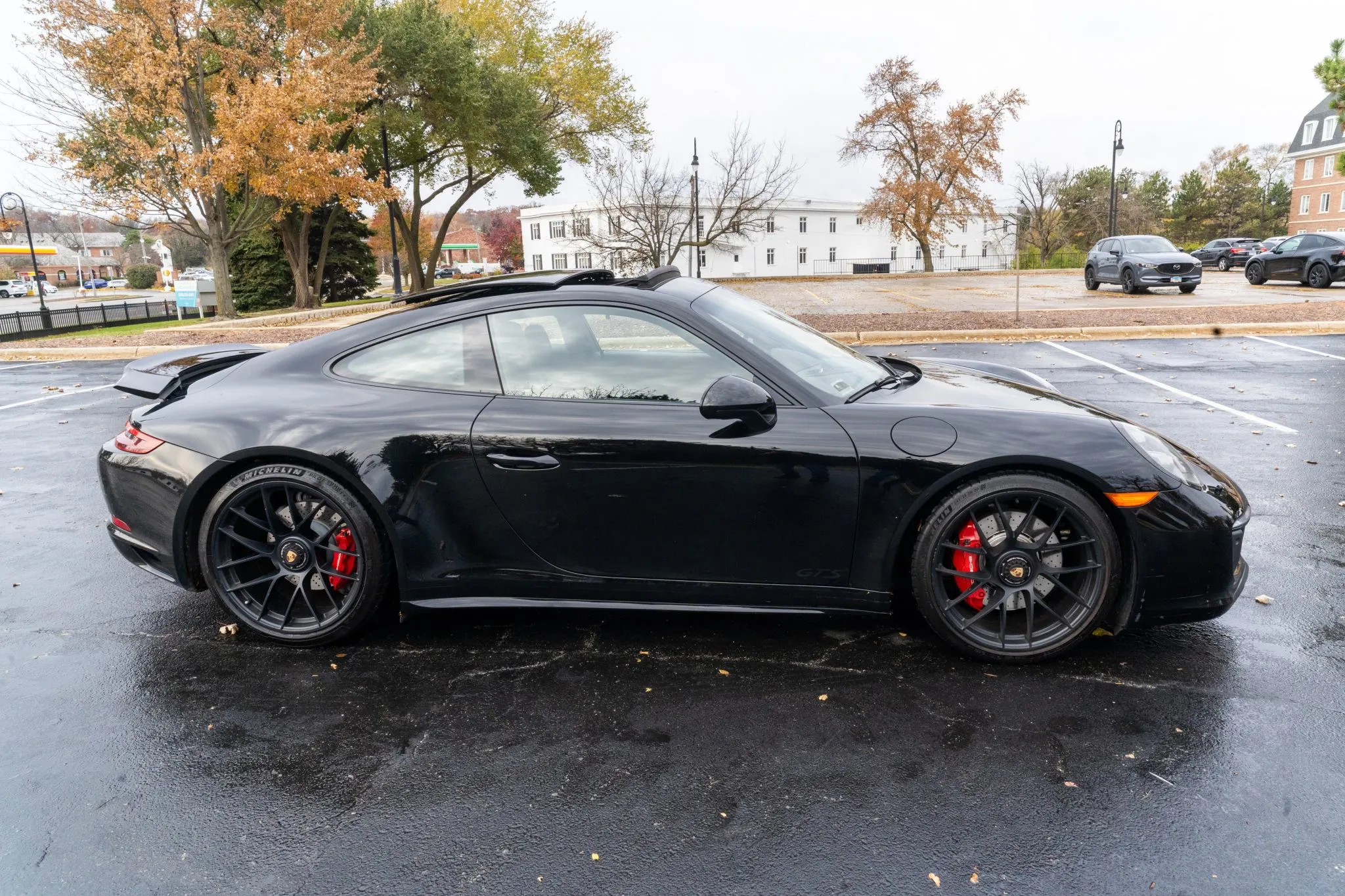 Load larger image of 2018 Porsche 911 Carrera 4 GTS Coupe - Stuttcars Classified