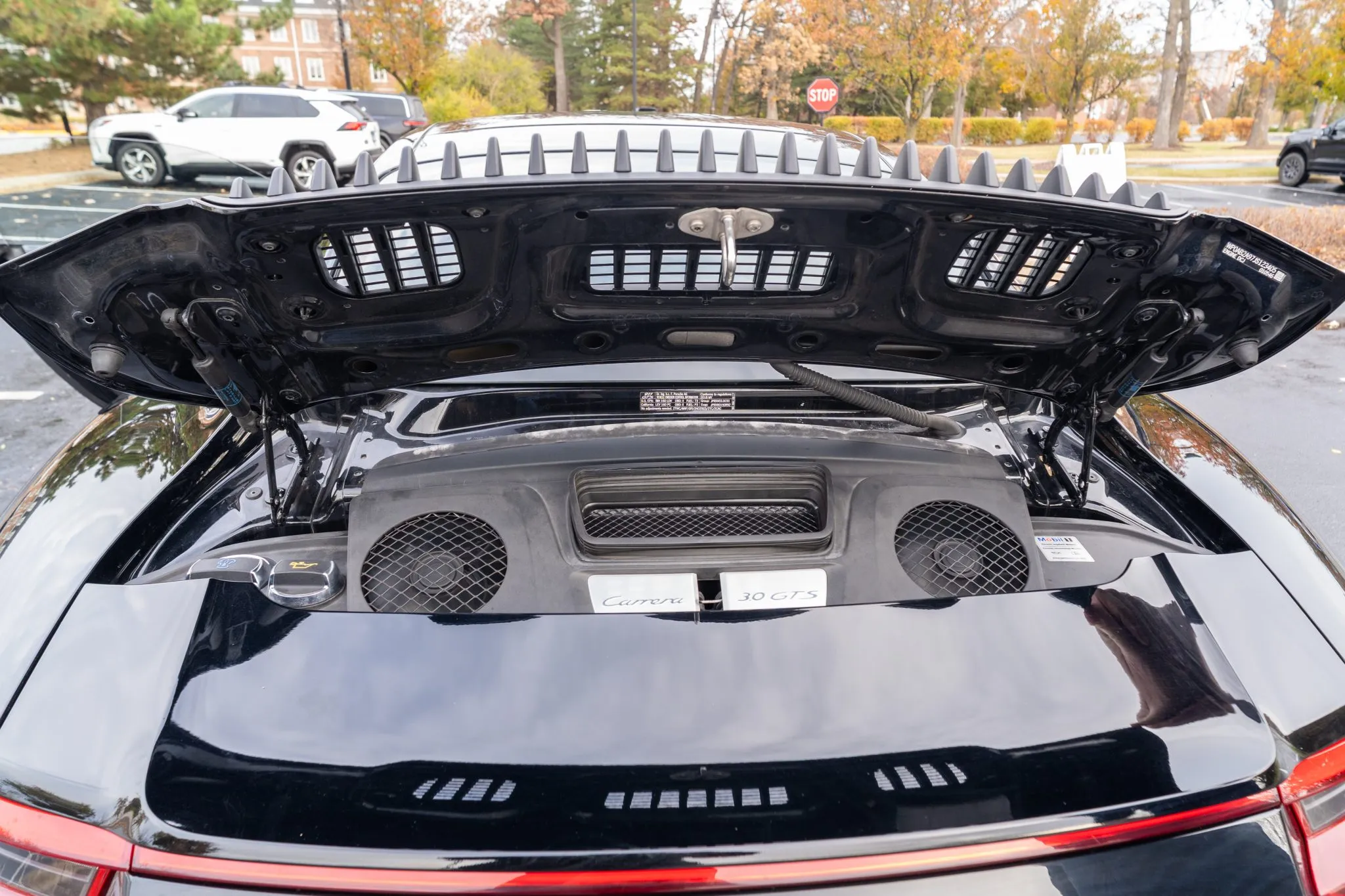 Load larger image of 2018 Porsche 911 Carrera 4 GTS Coupe - Stuttcars Classified