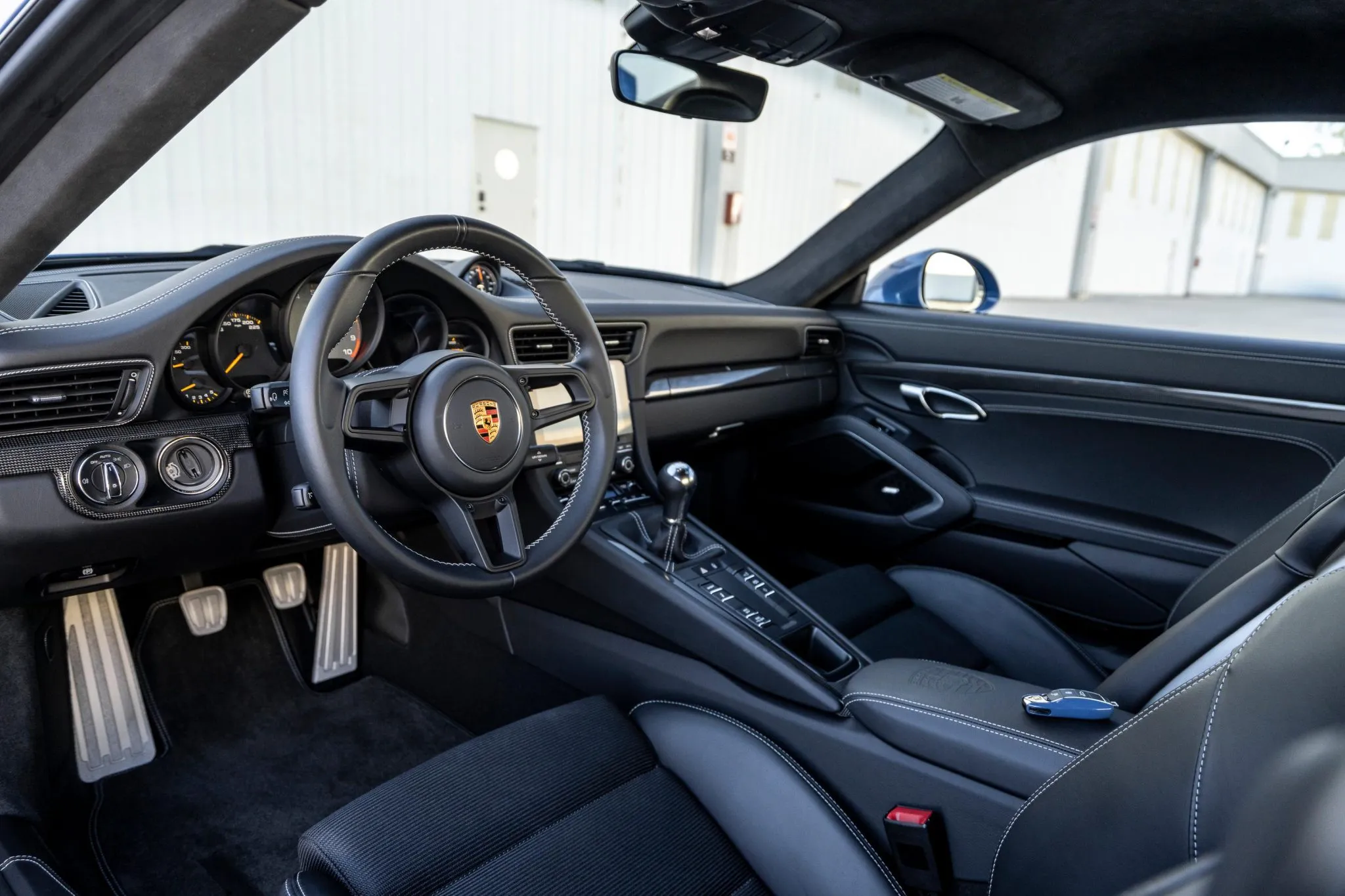 Load larger image of 2018 Porsche 911 GT3 Touring - Stuttcars Classified