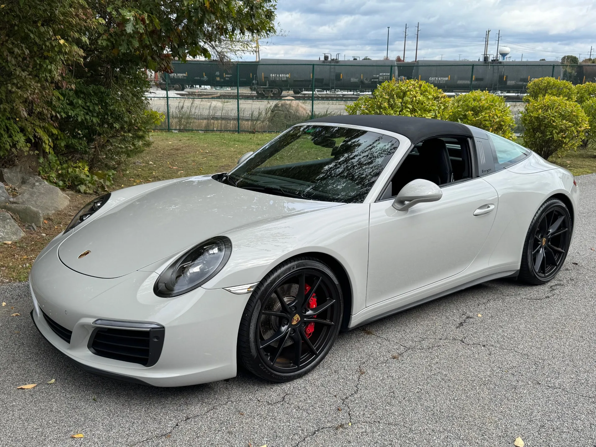 Load larger image of 2018 Porsche 911 Targa 4S - Stuttcars Classified