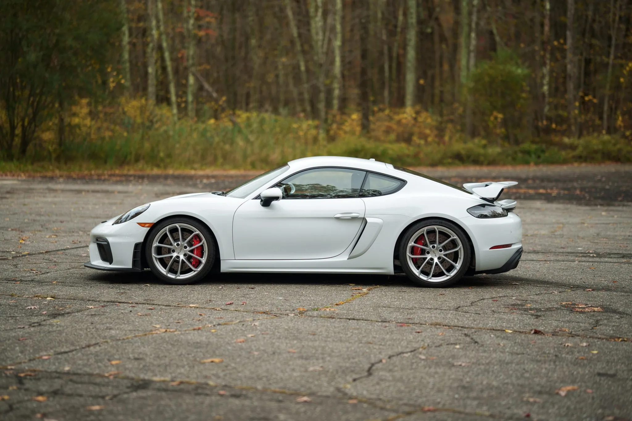 Load larger image of 2022 Porsche 718 Cayman GT4 - Stuttcars Classified