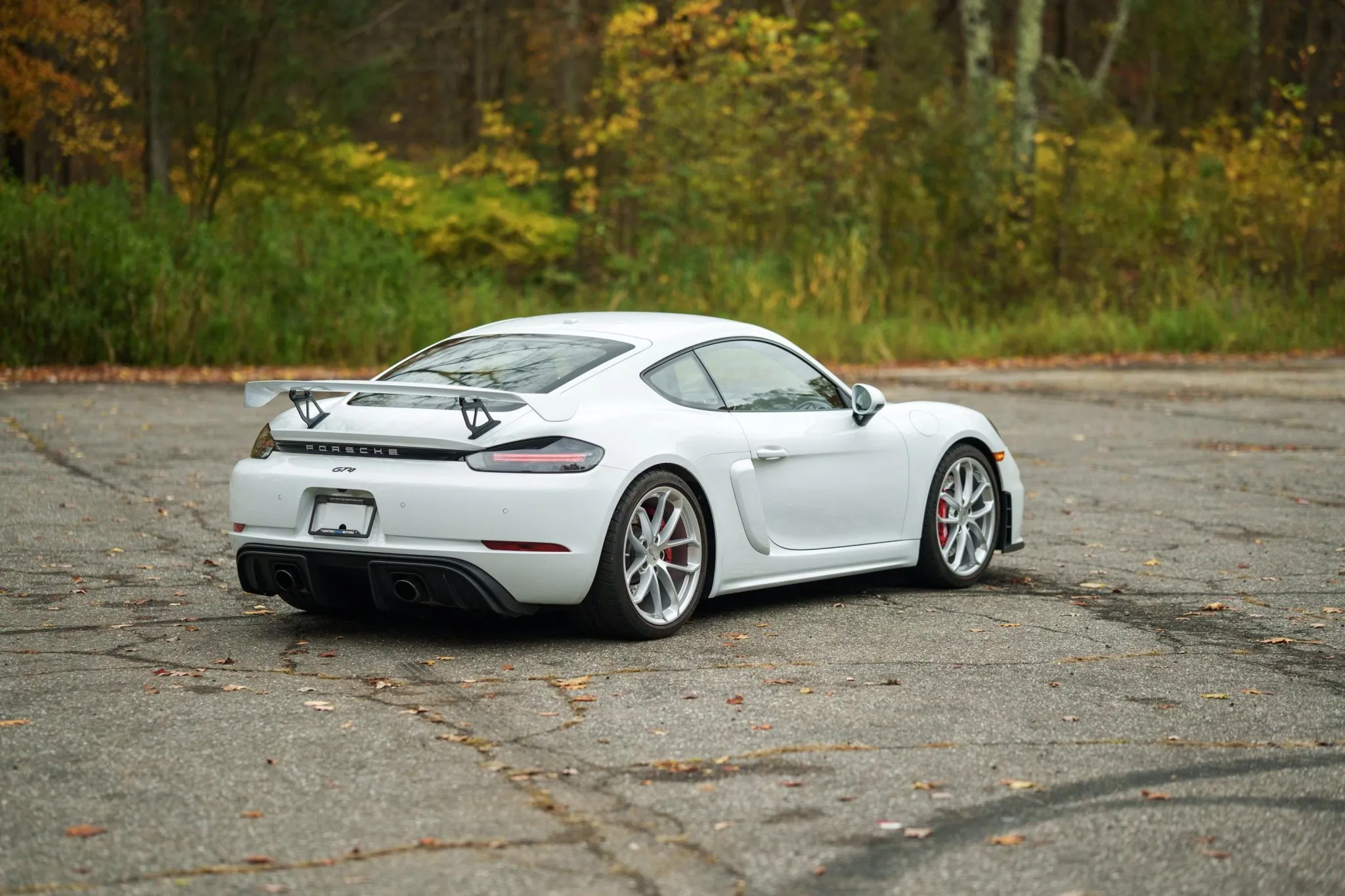 Load larger image of 2022 Porsche 718 Cayman GT4 - Stuttcars Classified