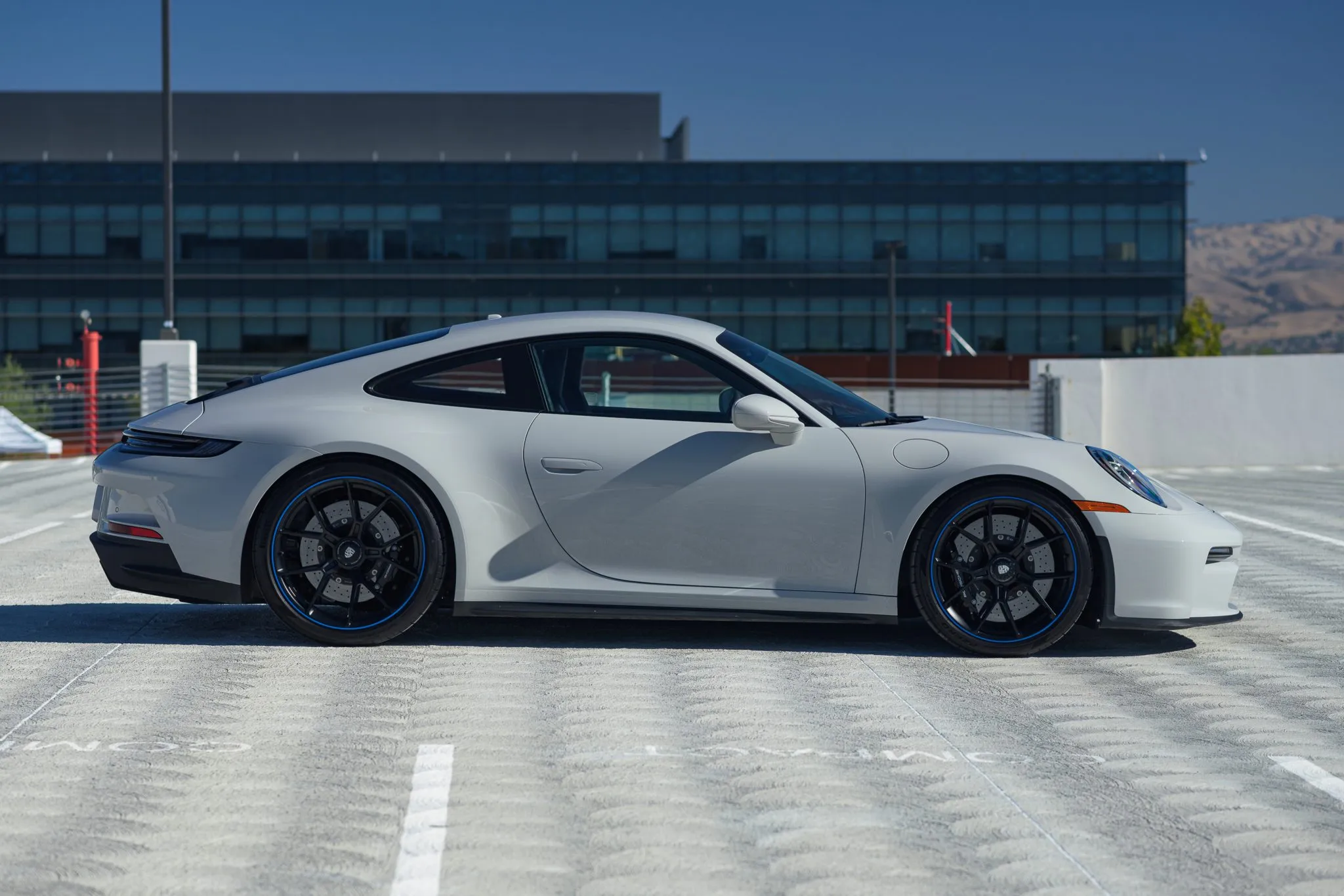 Load larger image of 2022 Porsche 911 GT3 Touring - Stuttcars Classified