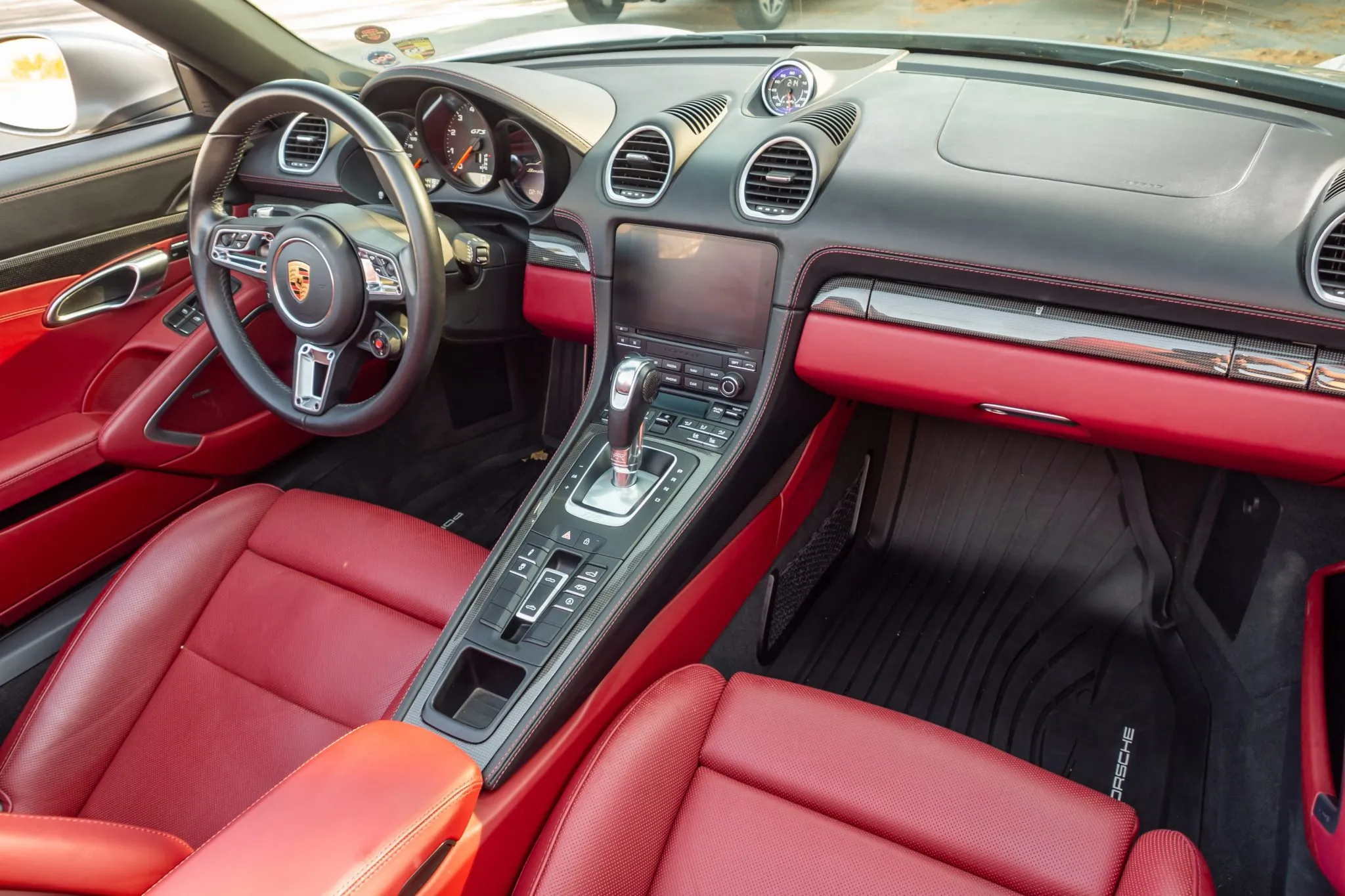 Load larger image of 2023 Porsche 718 Boxster GTS 4.0 - Stuttcars Classified