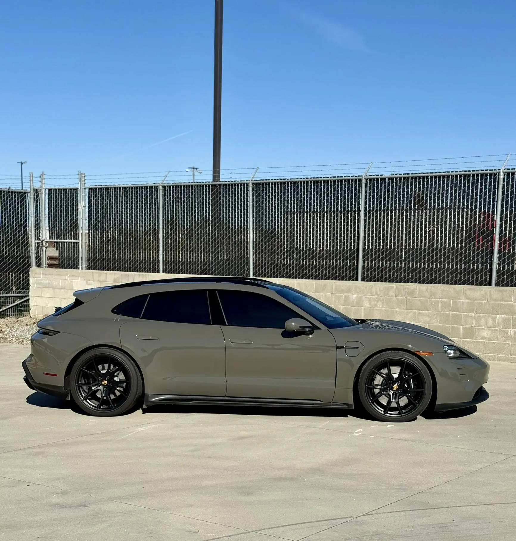 Load larger image of 2023 Porsche Taycan GTS Sport Turismo - Stuttcars Classified