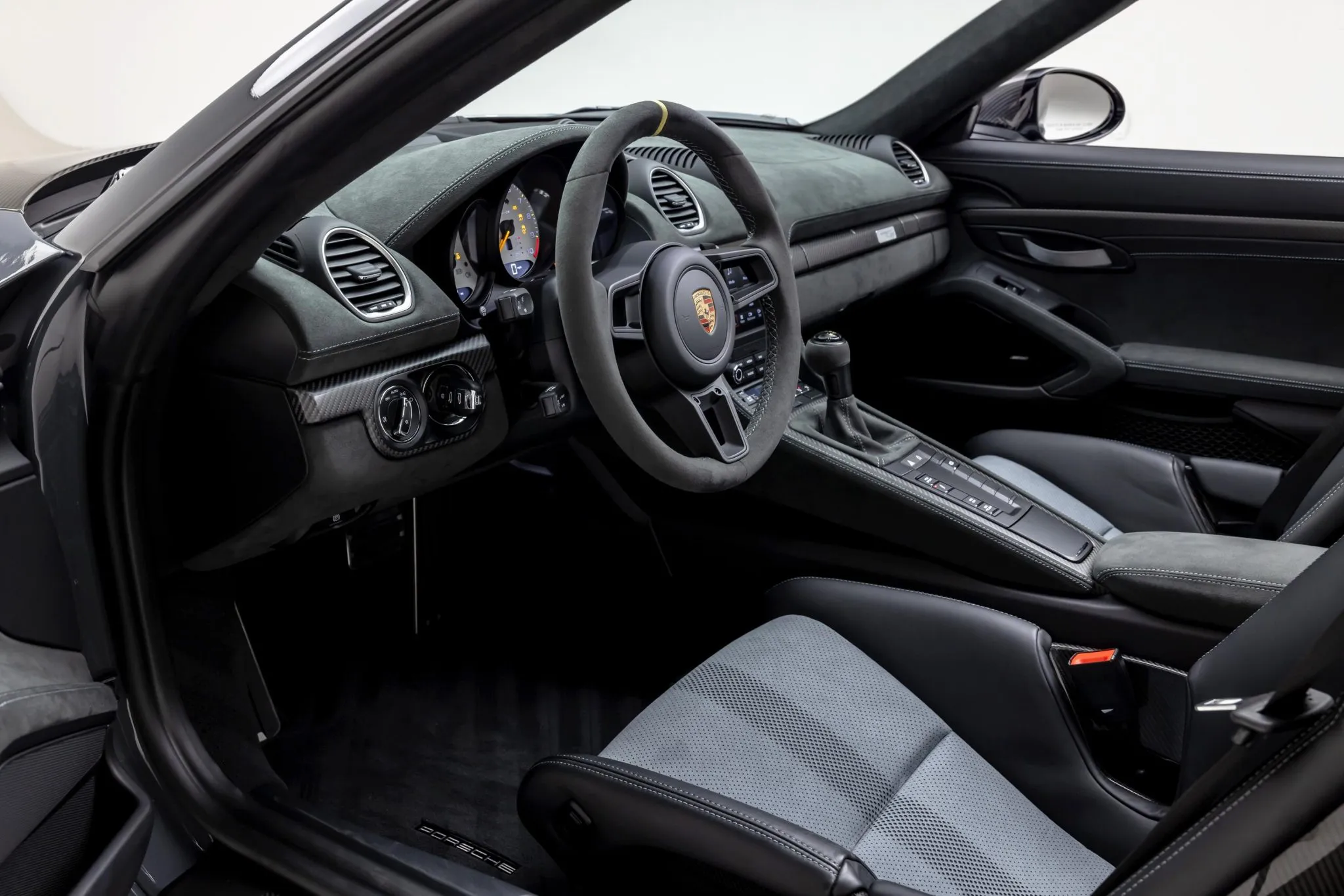 Load larger image of Grigio Telesto Metallic 2024 Porsche 718 Spyder RS Weissach - Stuttcars Classified