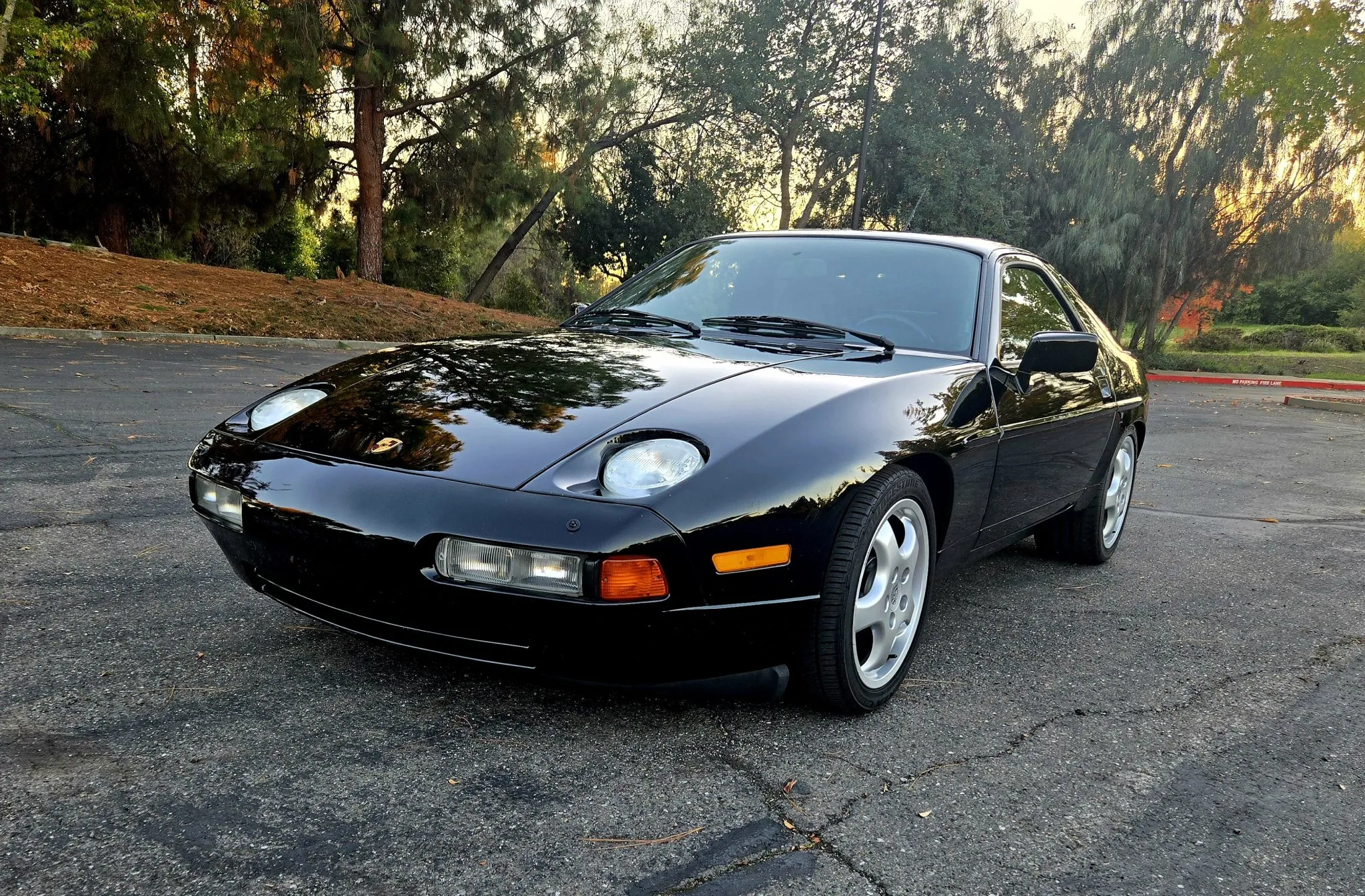 Load larger image of 1990 Porsche 928 S4 - Stuttcars Classified