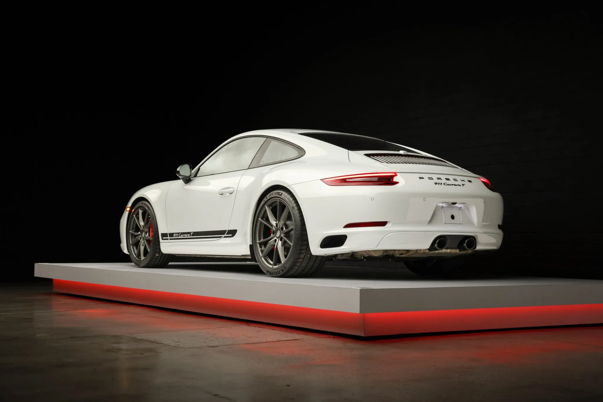 Load larger image of 2019 Porsche 911 Carrera T - Stuttcars Classified