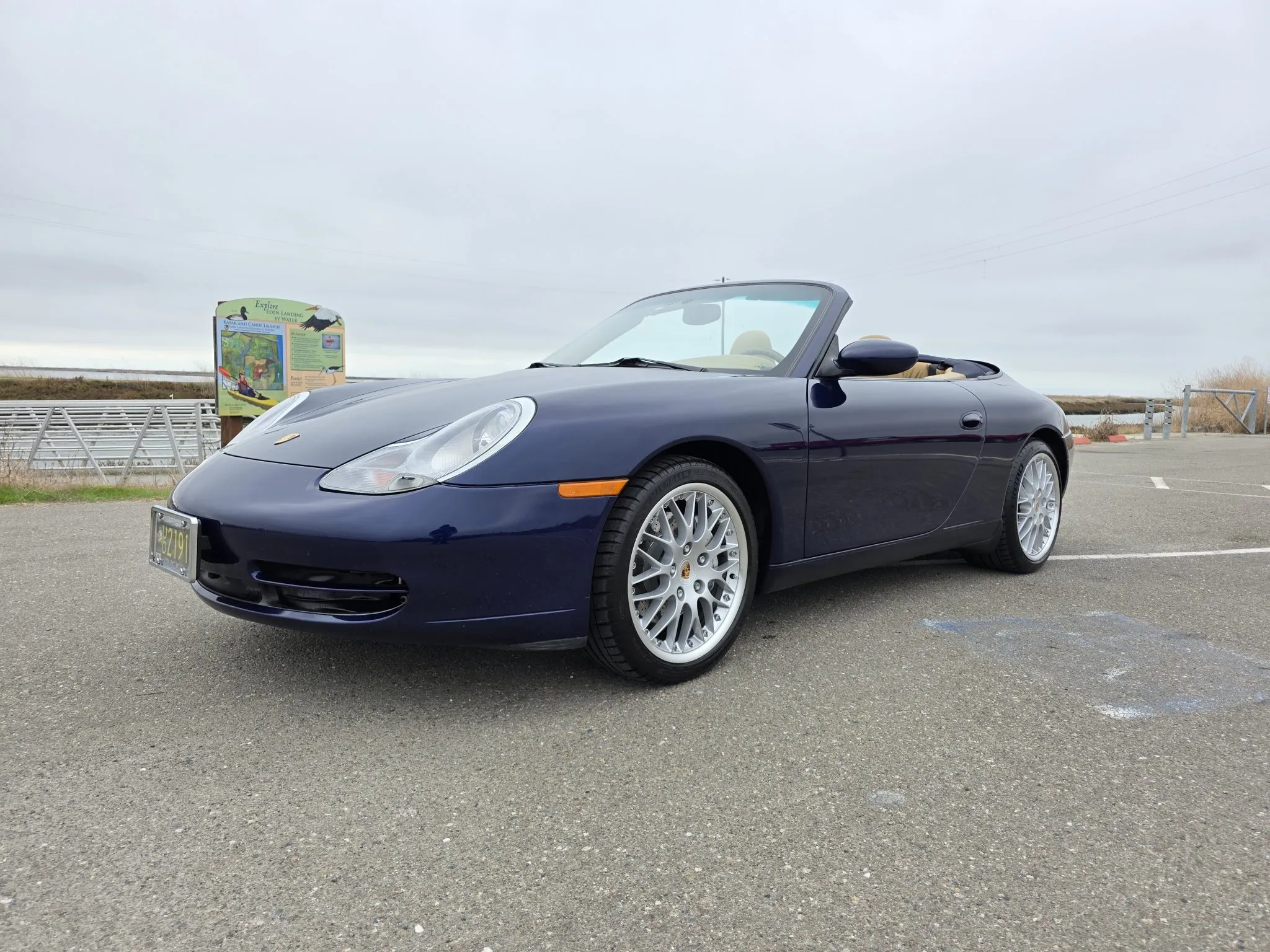 Load larger image of 2001 Porsche 911 Carrera 4 Cabriolet - Stuttcars Classified