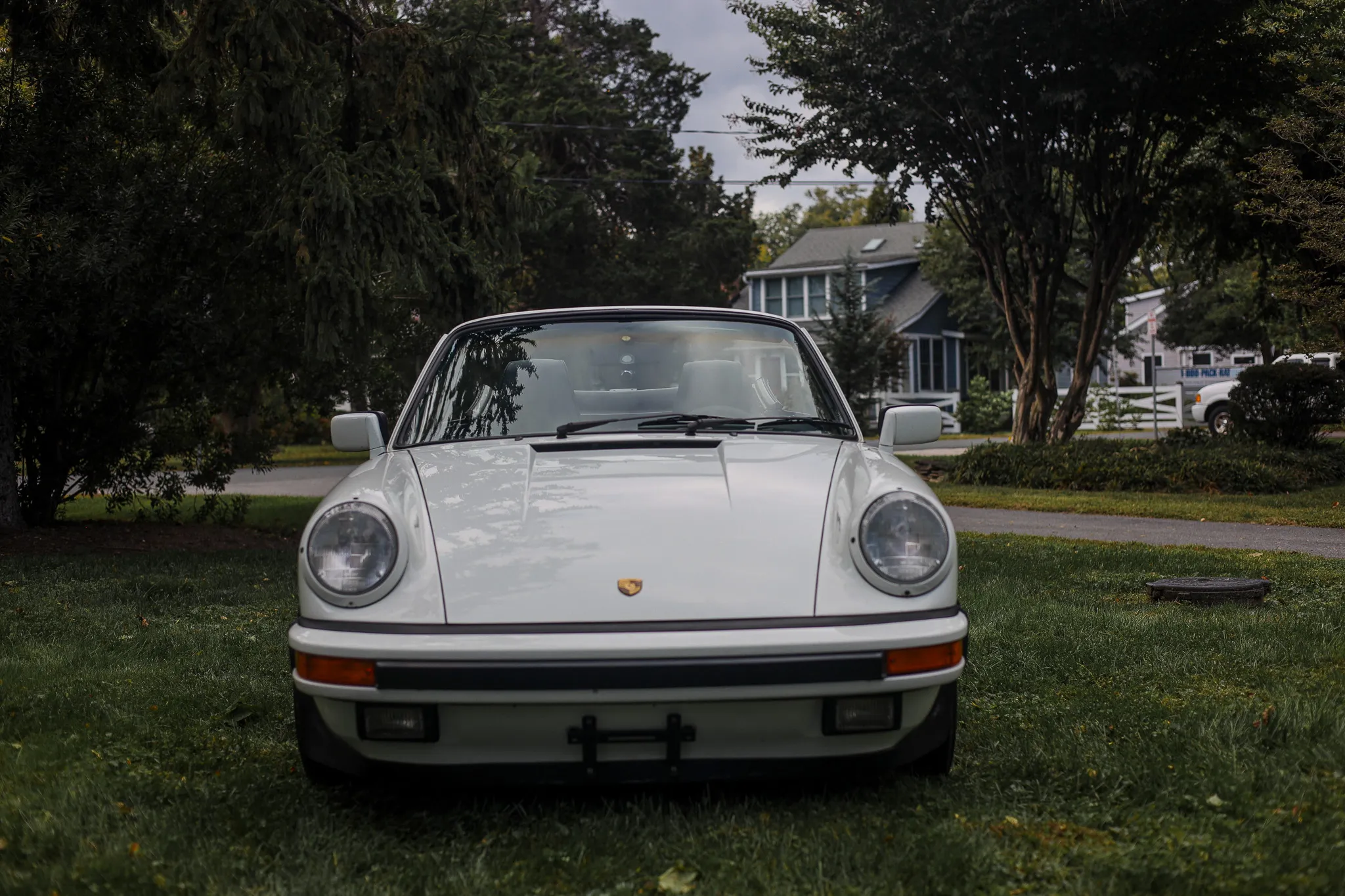 Load larger image of 1987 Porsche 911 Carrera Cabriolet G50 - Stuttcars Classified