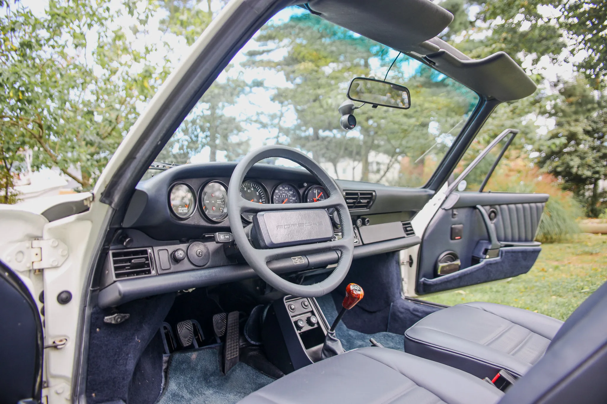 Load larger image of 1987 Porsche 911 Carrera Cabriolet G50 - Stuttcars Classified