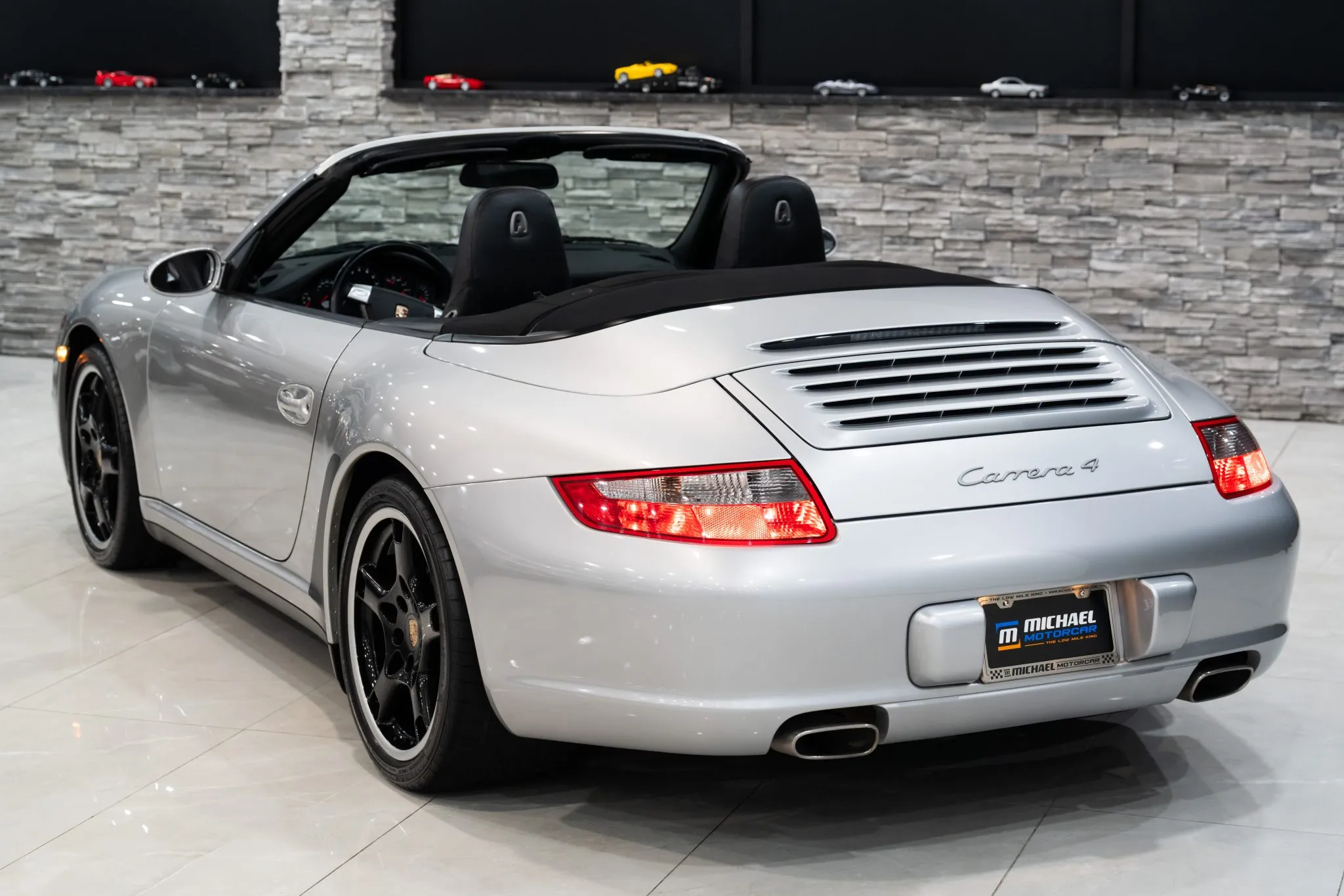 Load larger image of 2007 Porsche 911 Carrera 4 Cabriolet - Stuttcars Classified