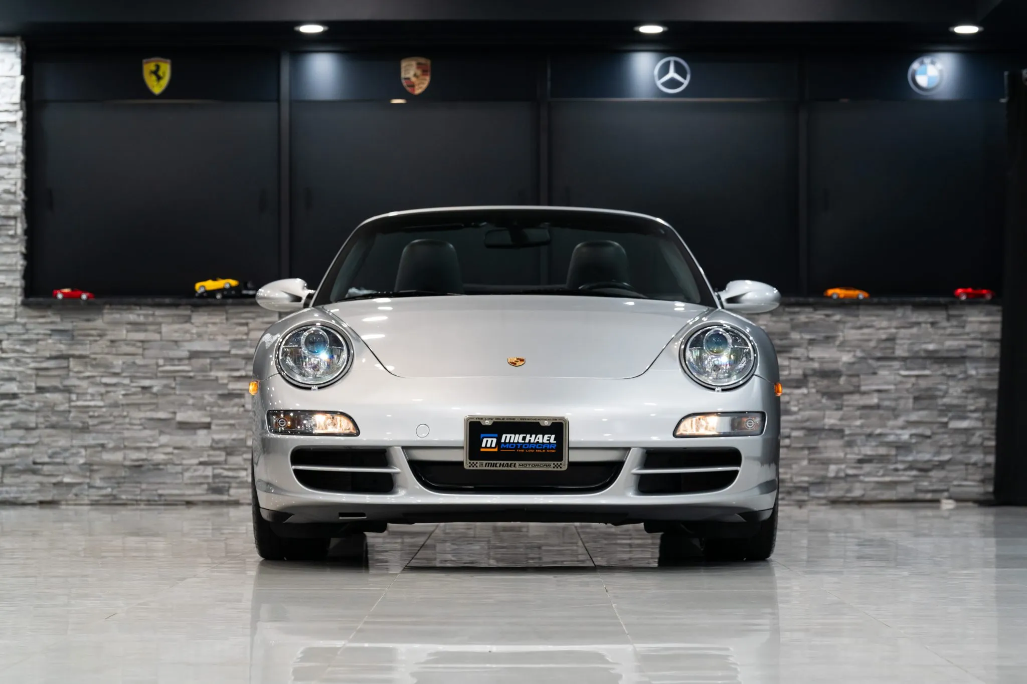 Load larger image of 2007 Porsche 911 Carrera 4 Cabriolet - Stuttcars Classified