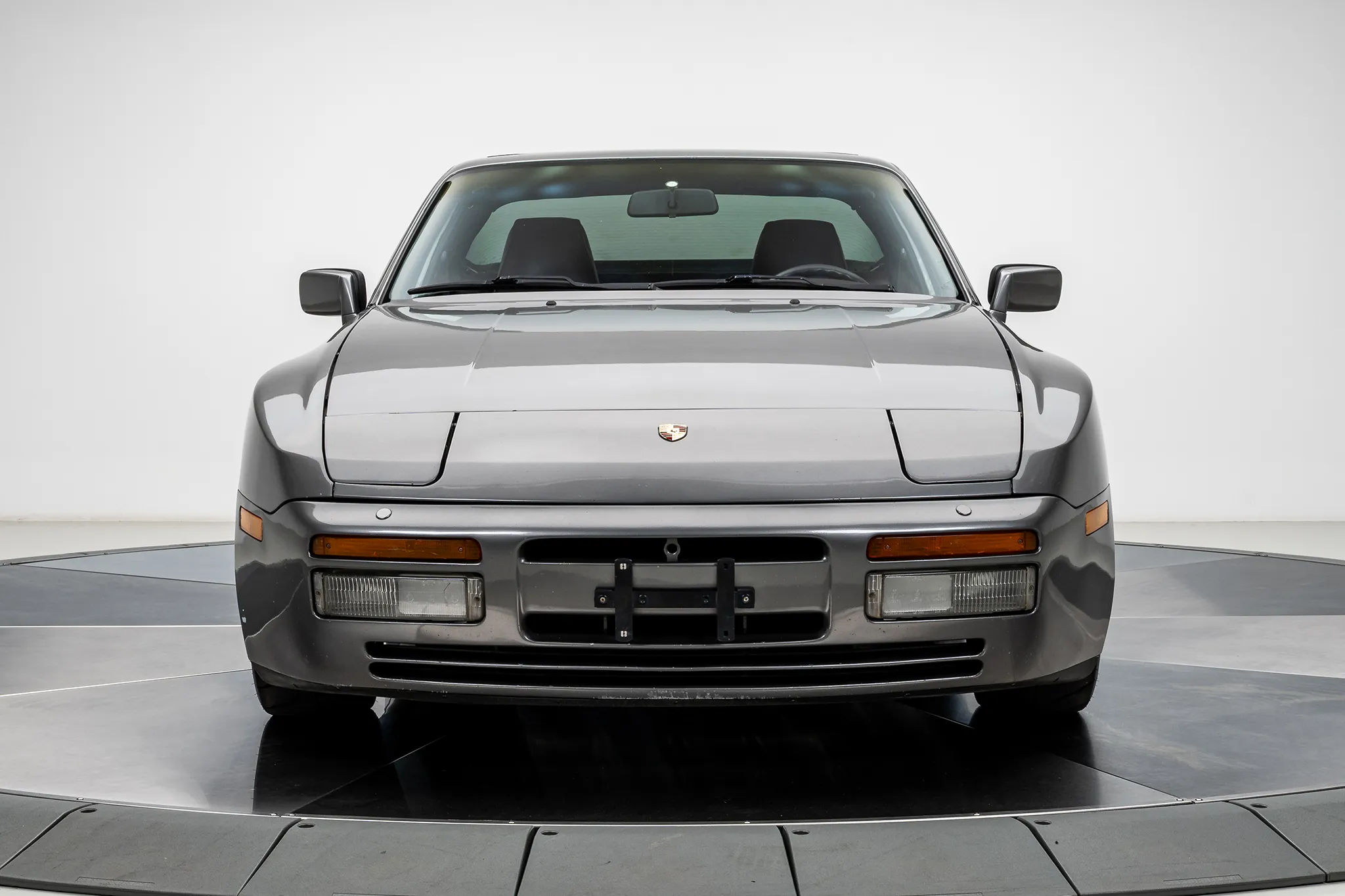 Load larger image of 1988 Porsche 944 Turbo - Stuttcars Classified