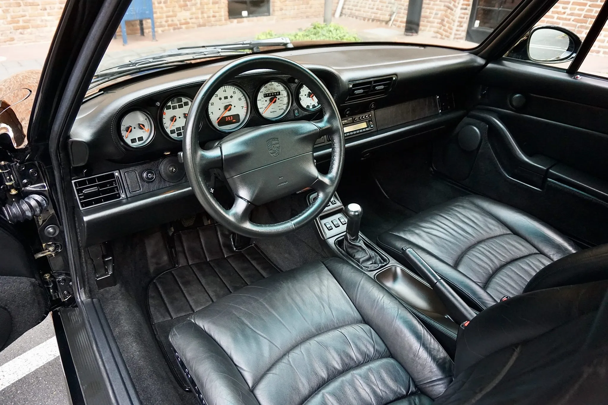 Load larger image of 1997 Porsche 911 Turbo - Stuttcars Classified