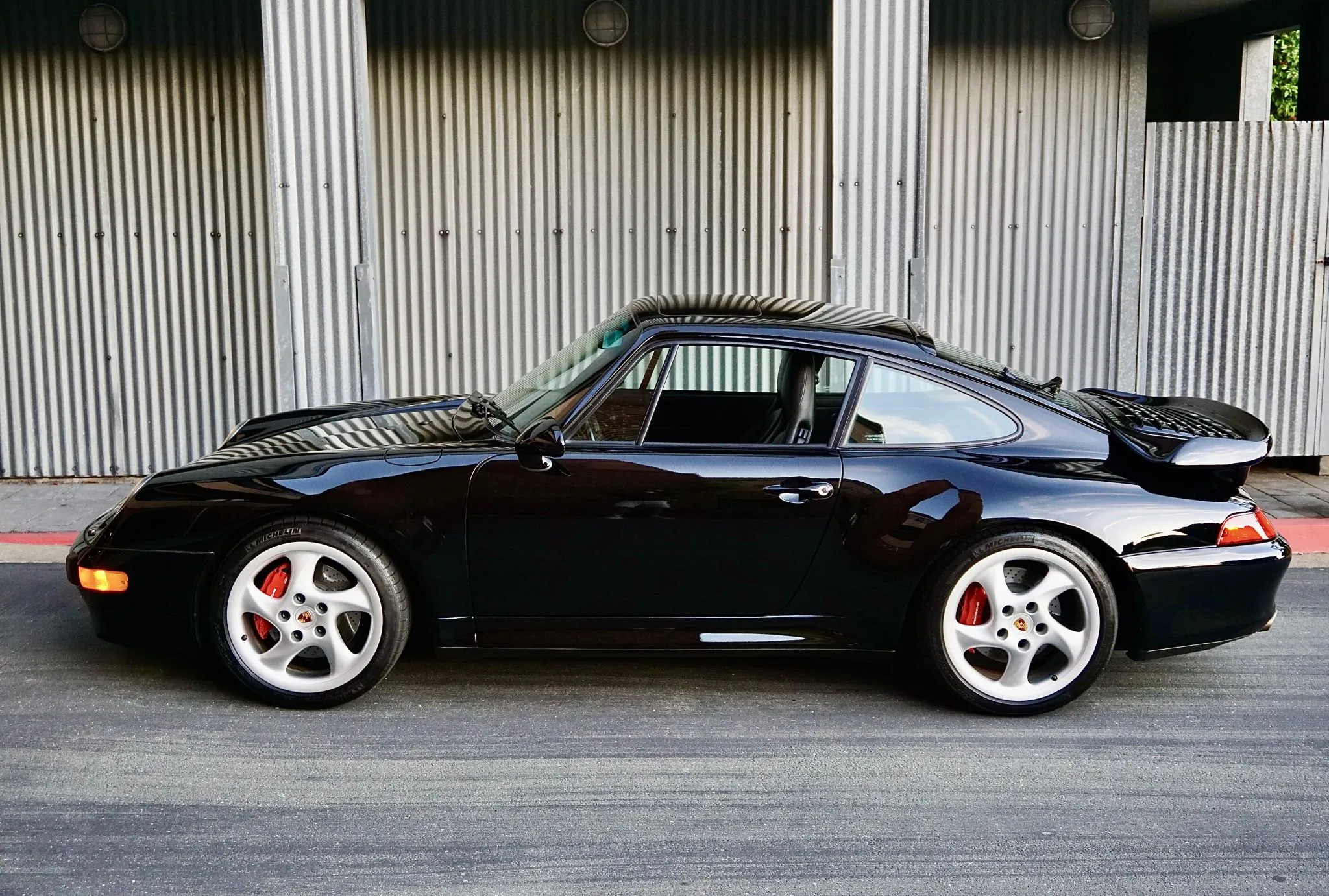 Load larger image of 1997 Porsche 911 Turbo - Stuttcars Classified