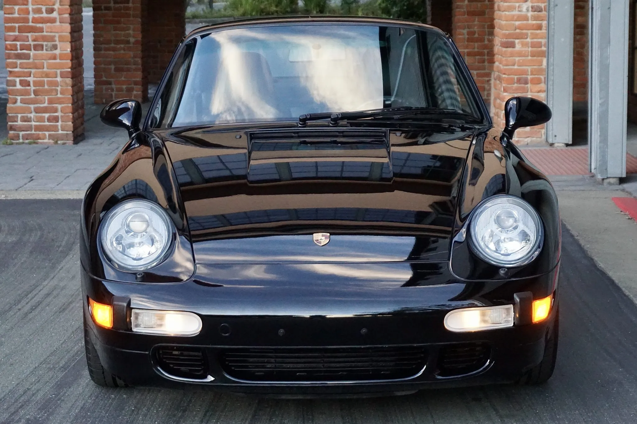 Load larger image of 1997 Porsche 911 Turbo - Stuttcars Classified