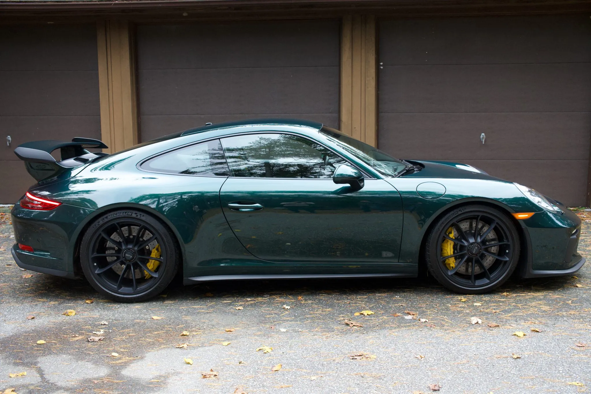 Load larger image of Jet Green 2018 Porsche 911 GT3 - Stuttcars Classified