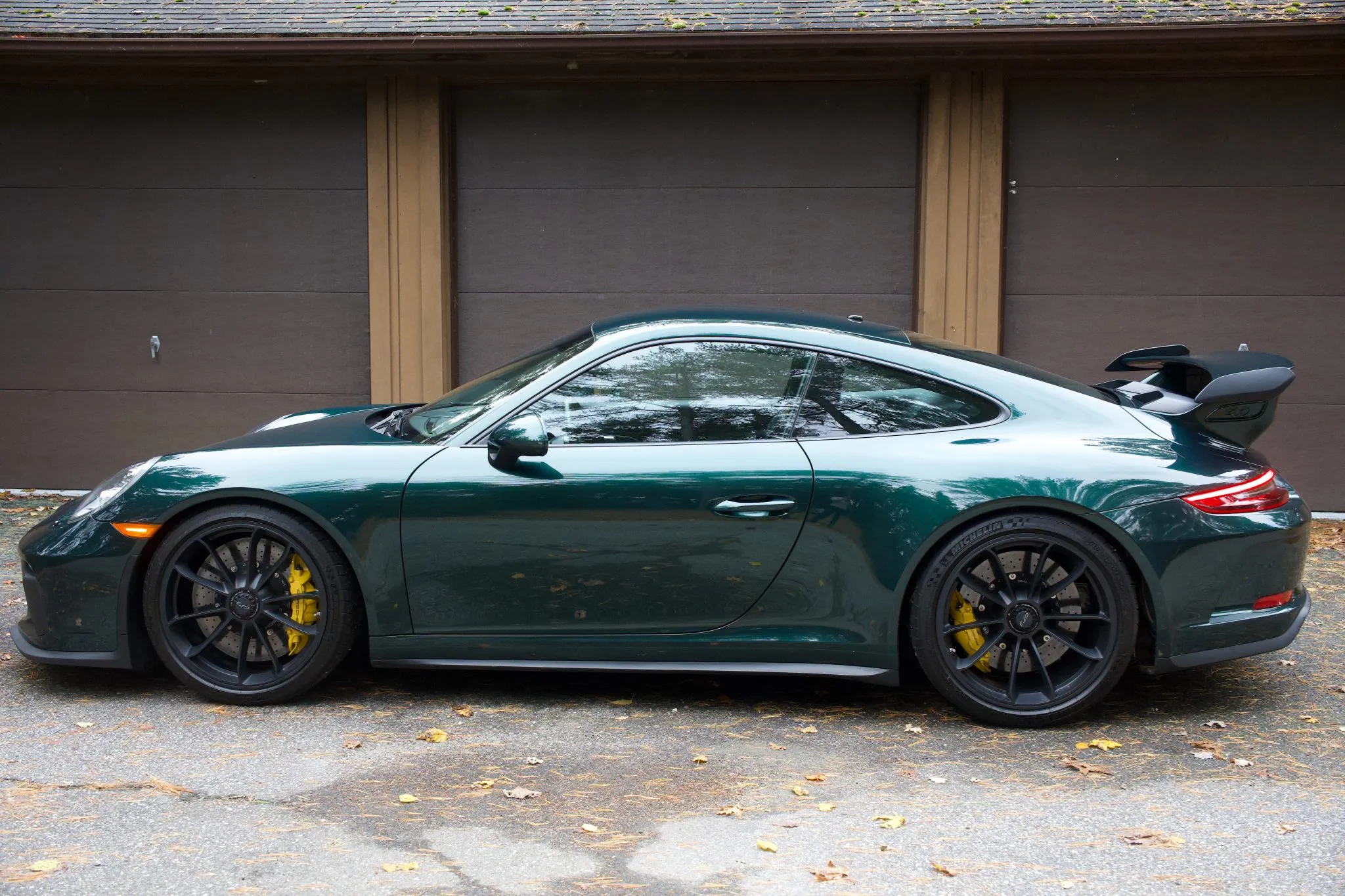 Load larger image of Jet Green 2018 Porsche 911 GT3 - Stuttcars Classified