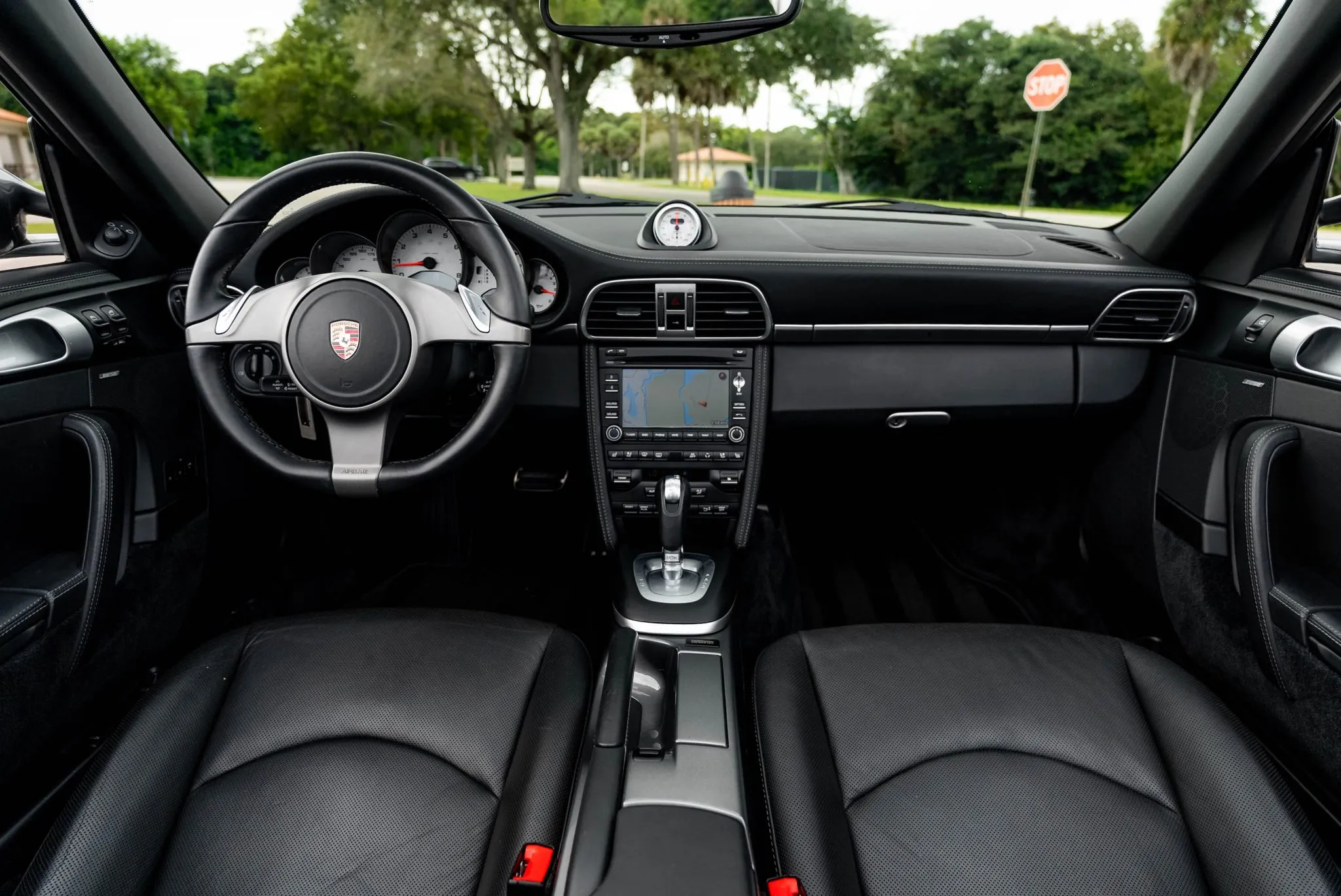 Load larger image of 2009 Porsche 911 Carrera 4S Cabriolet - Stuttcars Classified