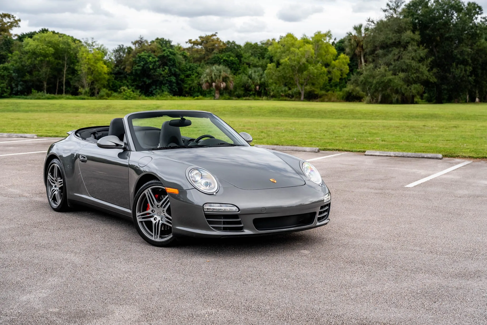 Load larger image of 2009 Porsche 911 Carrera 4S Cabriolet - Stuttcars Classified